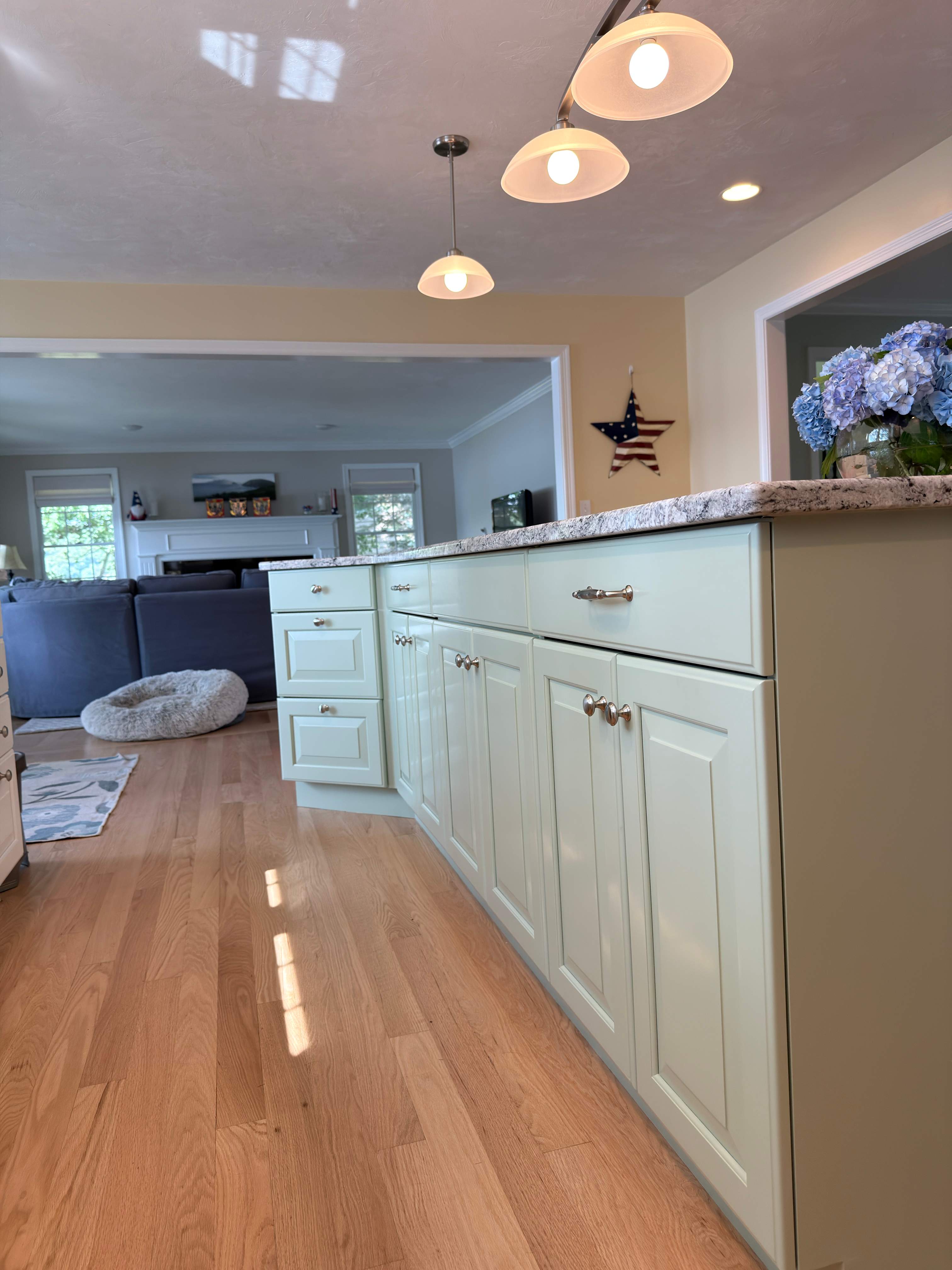 Cabinet Refinishing  by EXCELLENCE | CARTO
