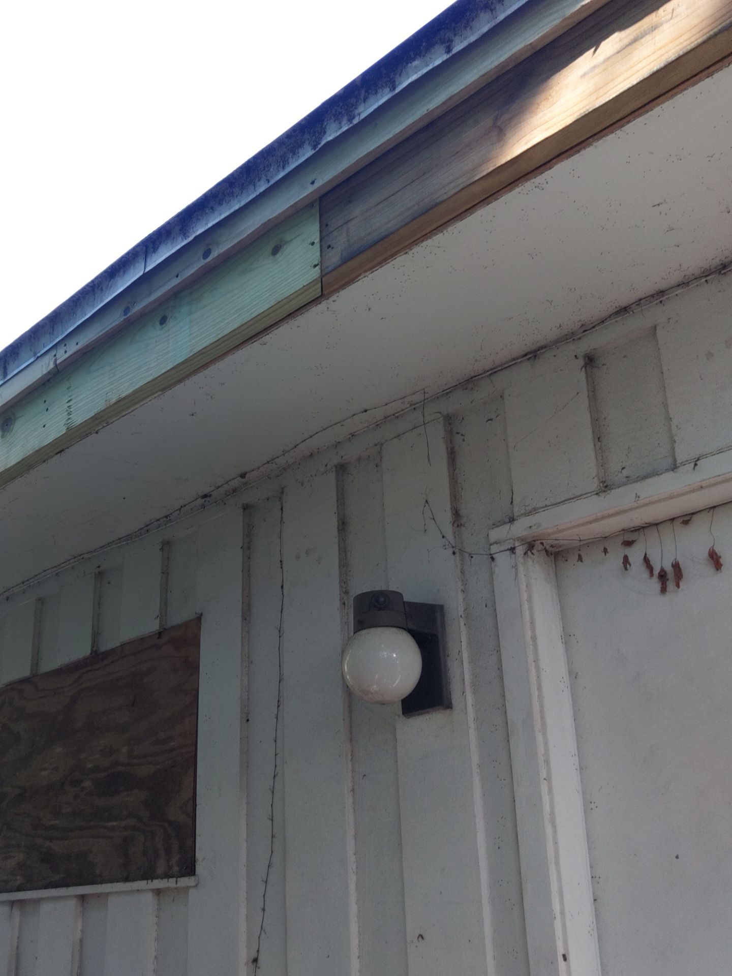 Gutter and Fascia Repair and Maintenance in Siesta Key FL by Gutter Professors
