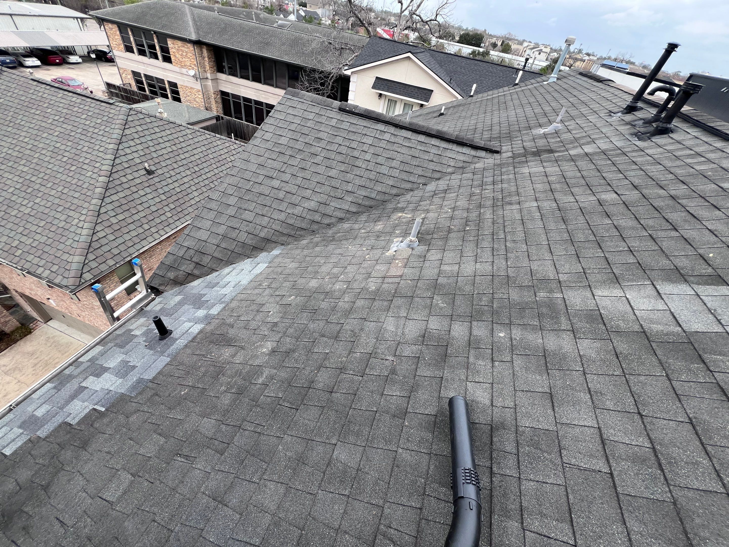Hail Damage using Owen's Corning Duration (Lifetime) Shingles by Roof Repair Company