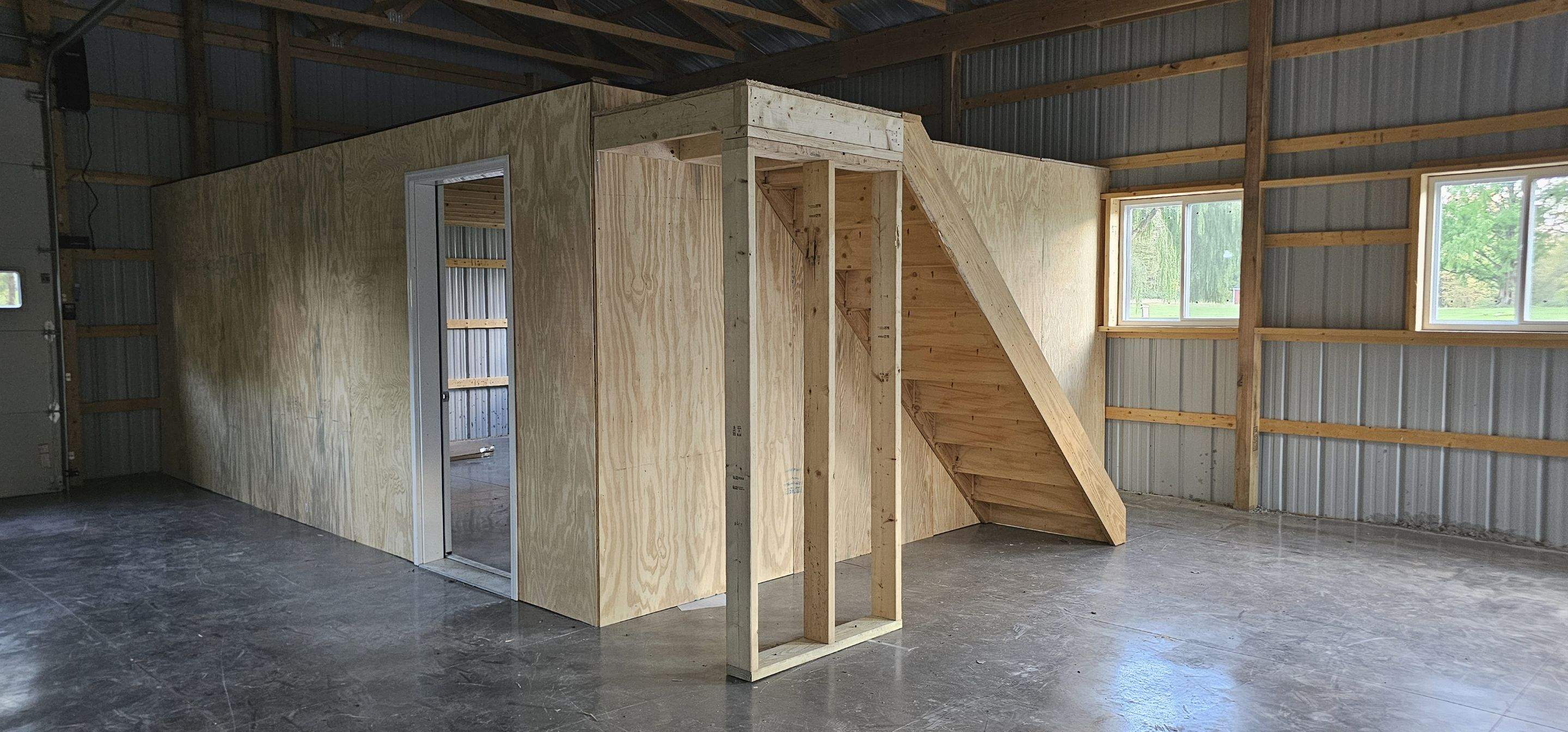 Polebarn  by Horst Custom Homes 