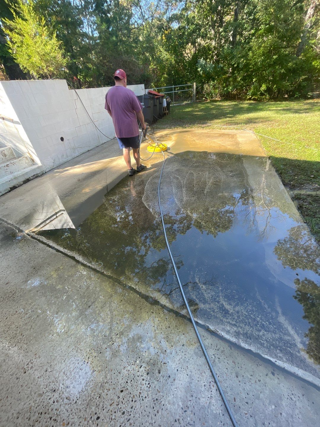 Concrete Cleaning by SJ Exterior