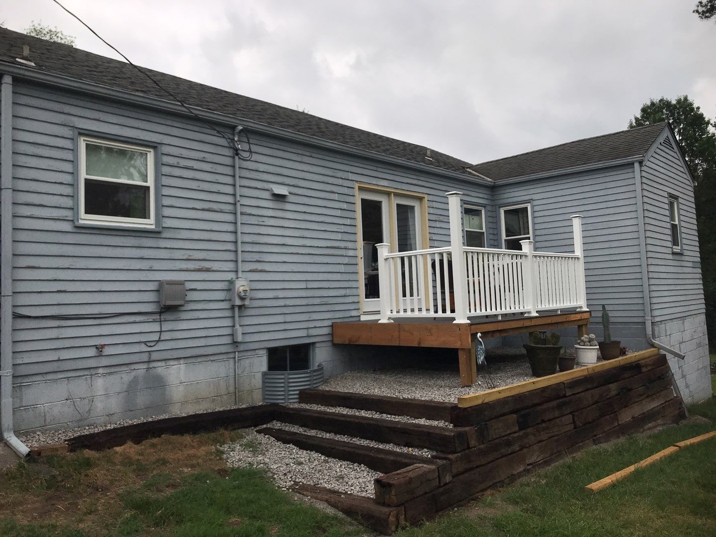 Siding Installation using Premium Point  by EEC  Windows, Siding & Roofing 