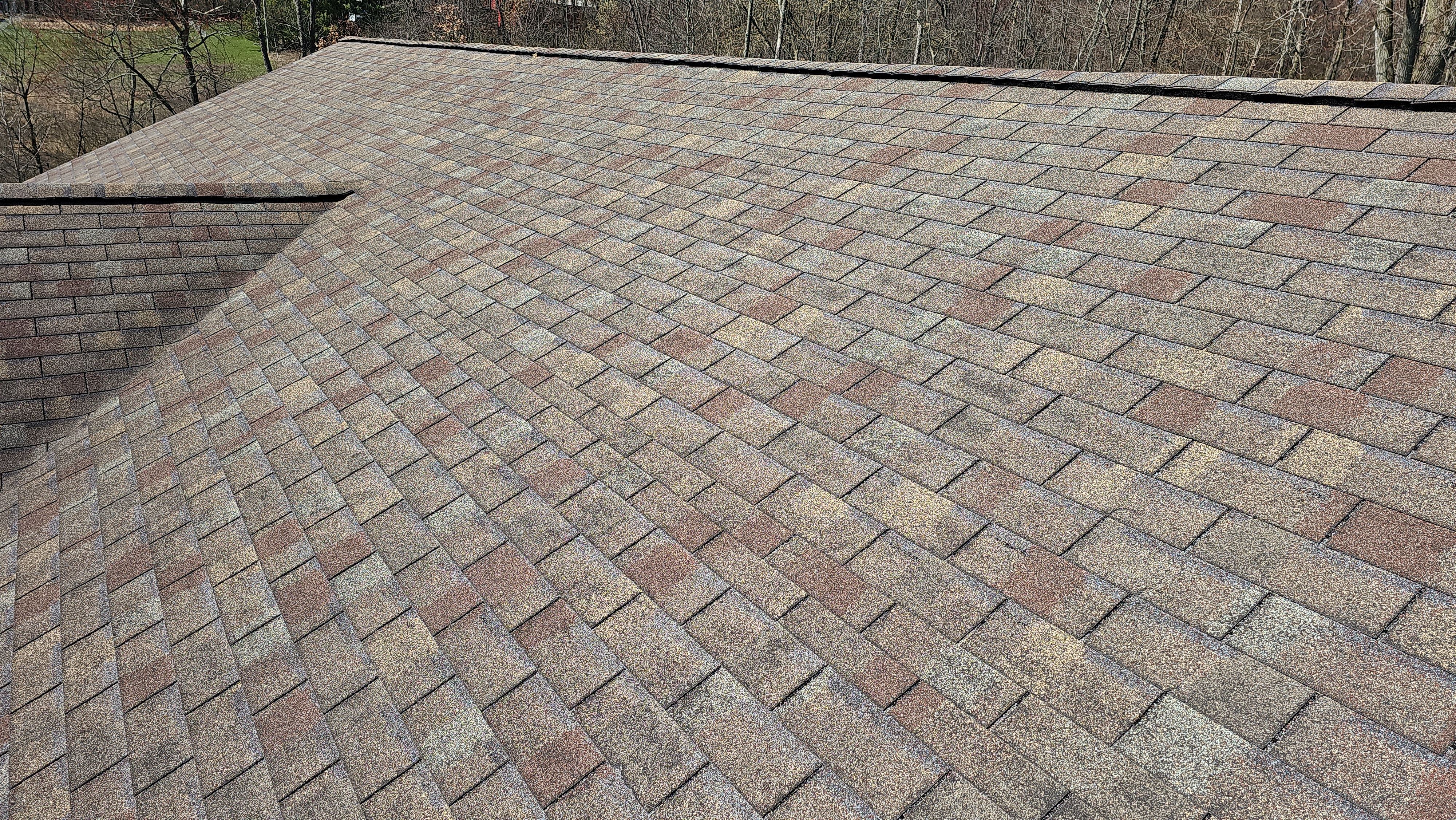 Atlas Pinnacle, Color, Coastal Granite, Drip Edge, Birch White by Eagle Eye Roofing