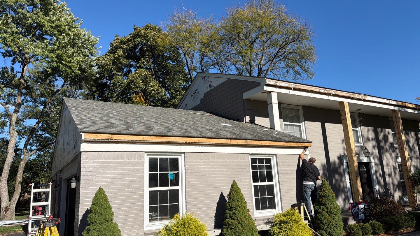 Siding Replacement using Alside S7 Cedar Mill Grain Storm Grey by 180 Contractors