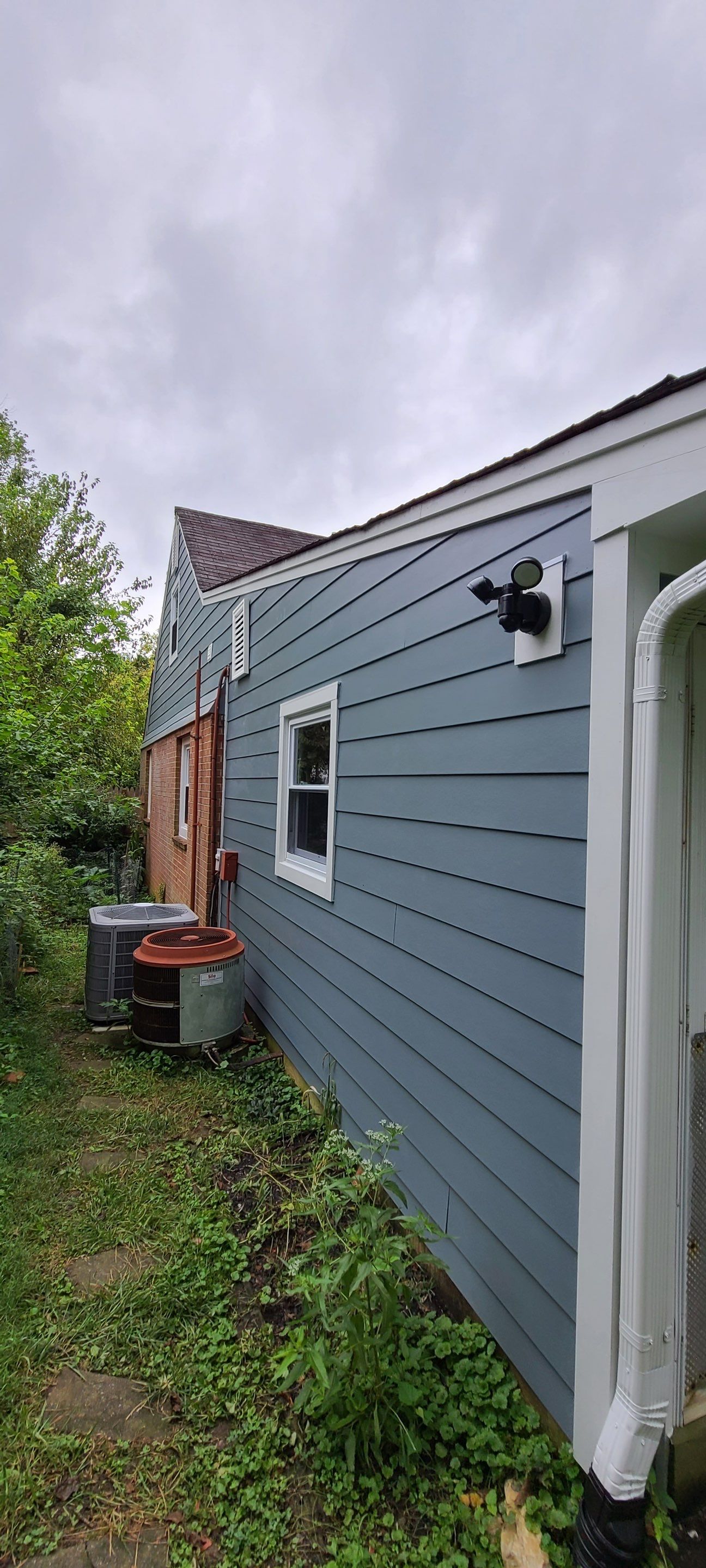 Siding replacement using James Hardie Siding by Window Depot of Annapolis