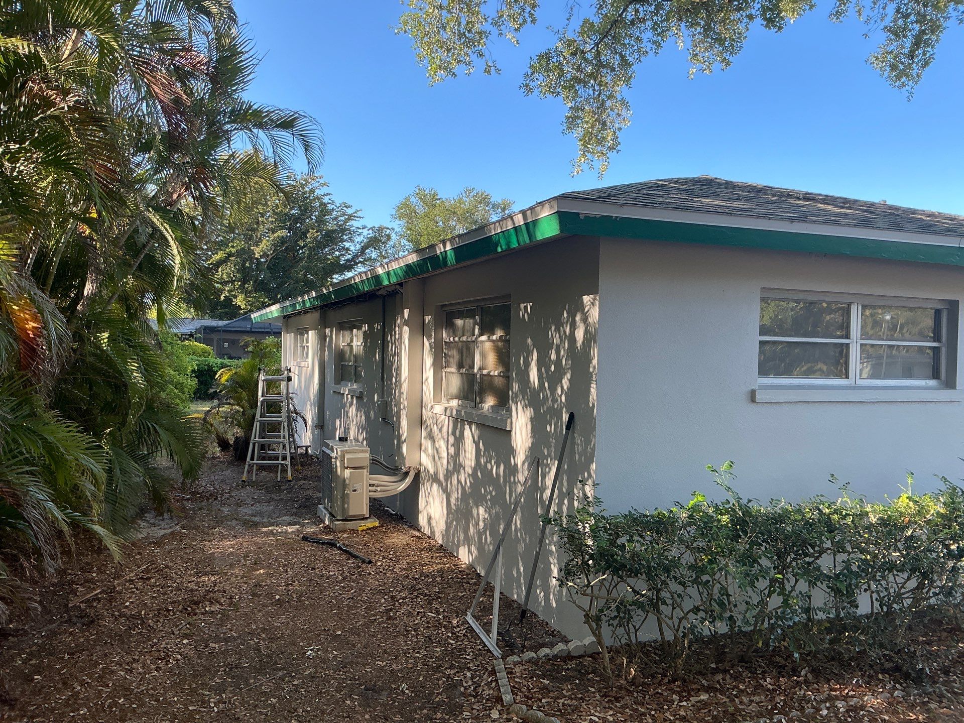 Seamless Galvalume Gutters Installation using Galvanized Gutters in Fort Myers FL by Gutter Professors