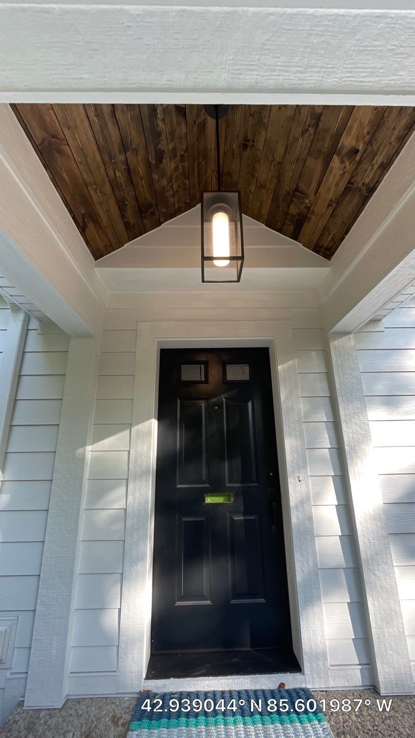 Project in East Grand Rapids by Cutting Edge Homes