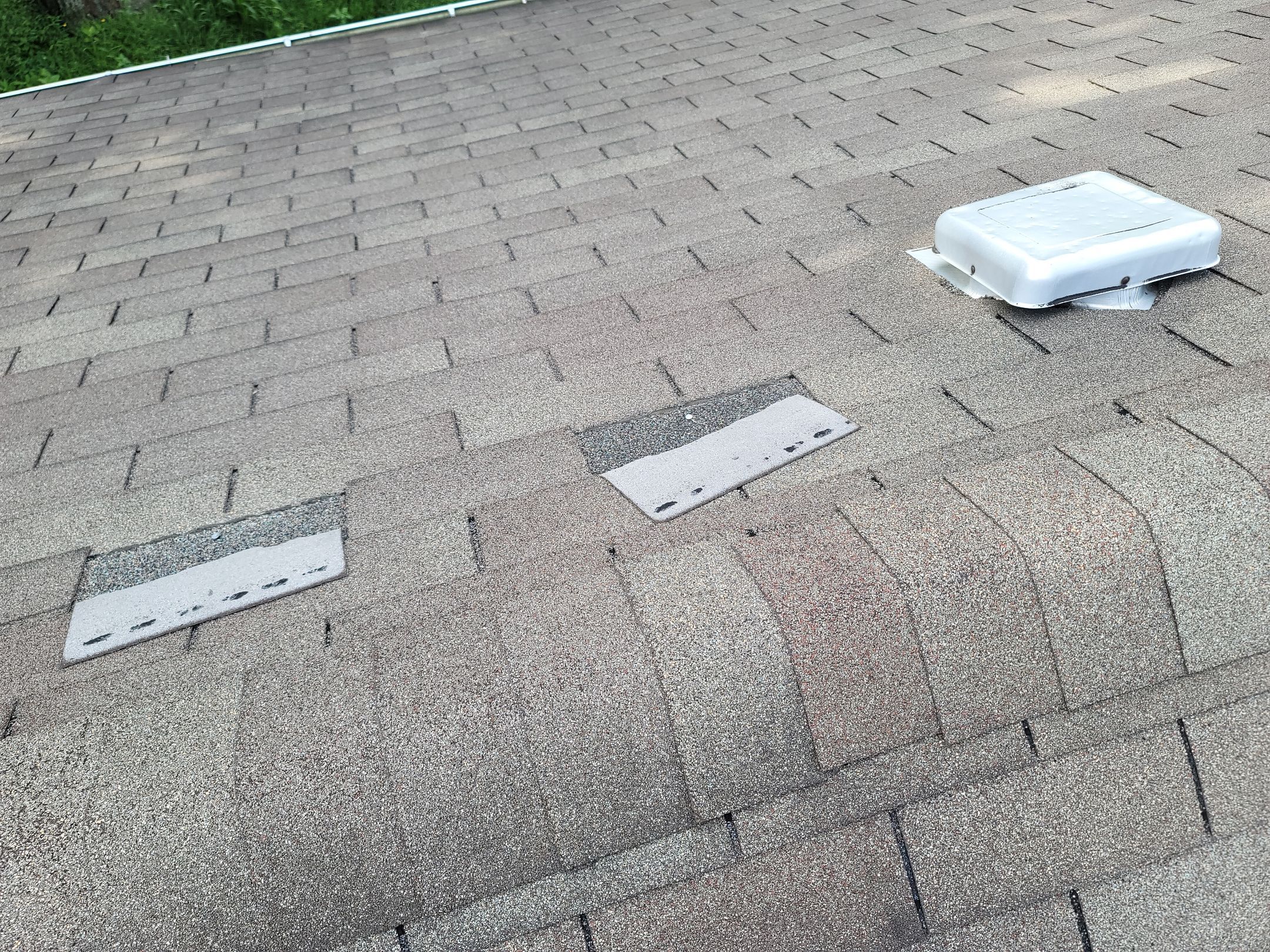Atlas Pinnacle, Color, Pewter, Drip Edge, White by Eagle Eye Roofing