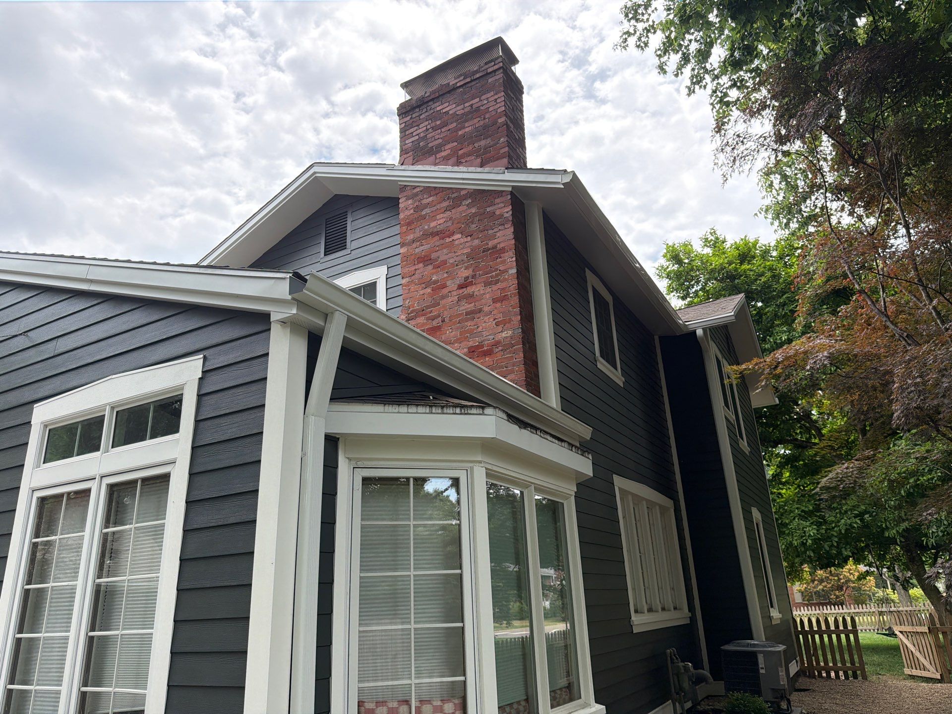 Centenarian Edgeworth Home updated with James Hardie by Ideal Siding Pittsburgh