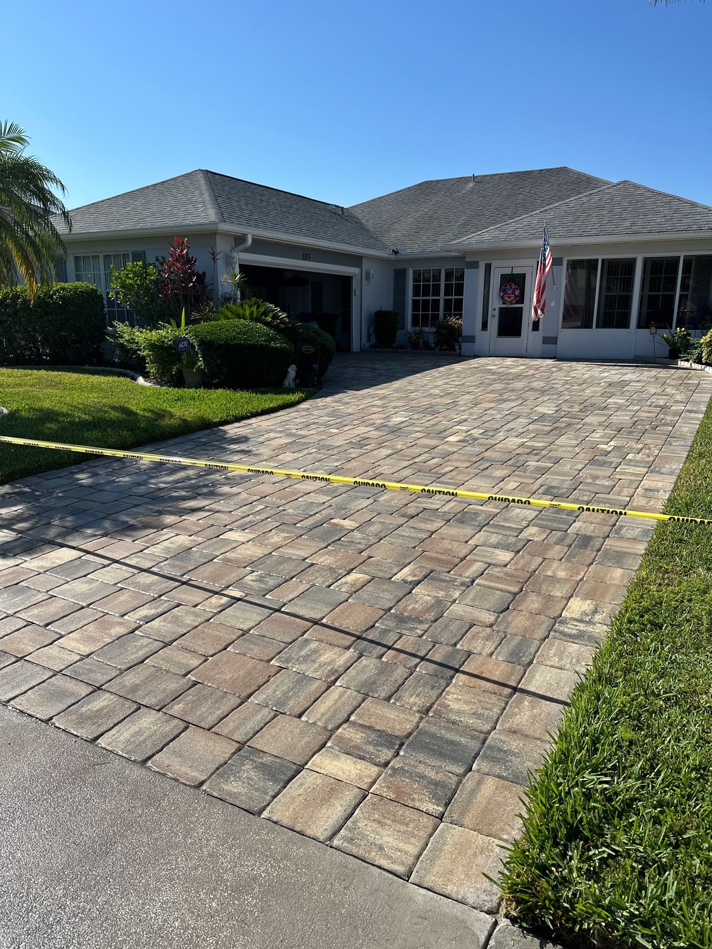 Paver Cleaning and Sealing in Sun City Center by Supreme Paver Experts