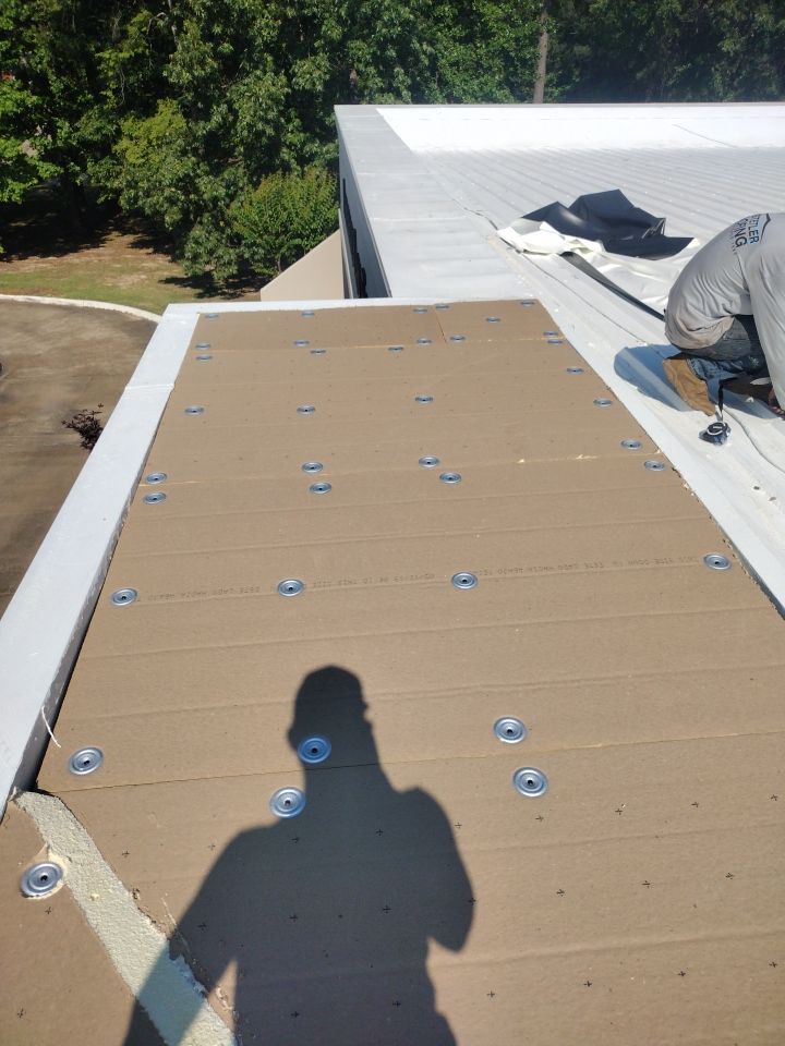 Office Building in Texarkana by Hostetler Roofing