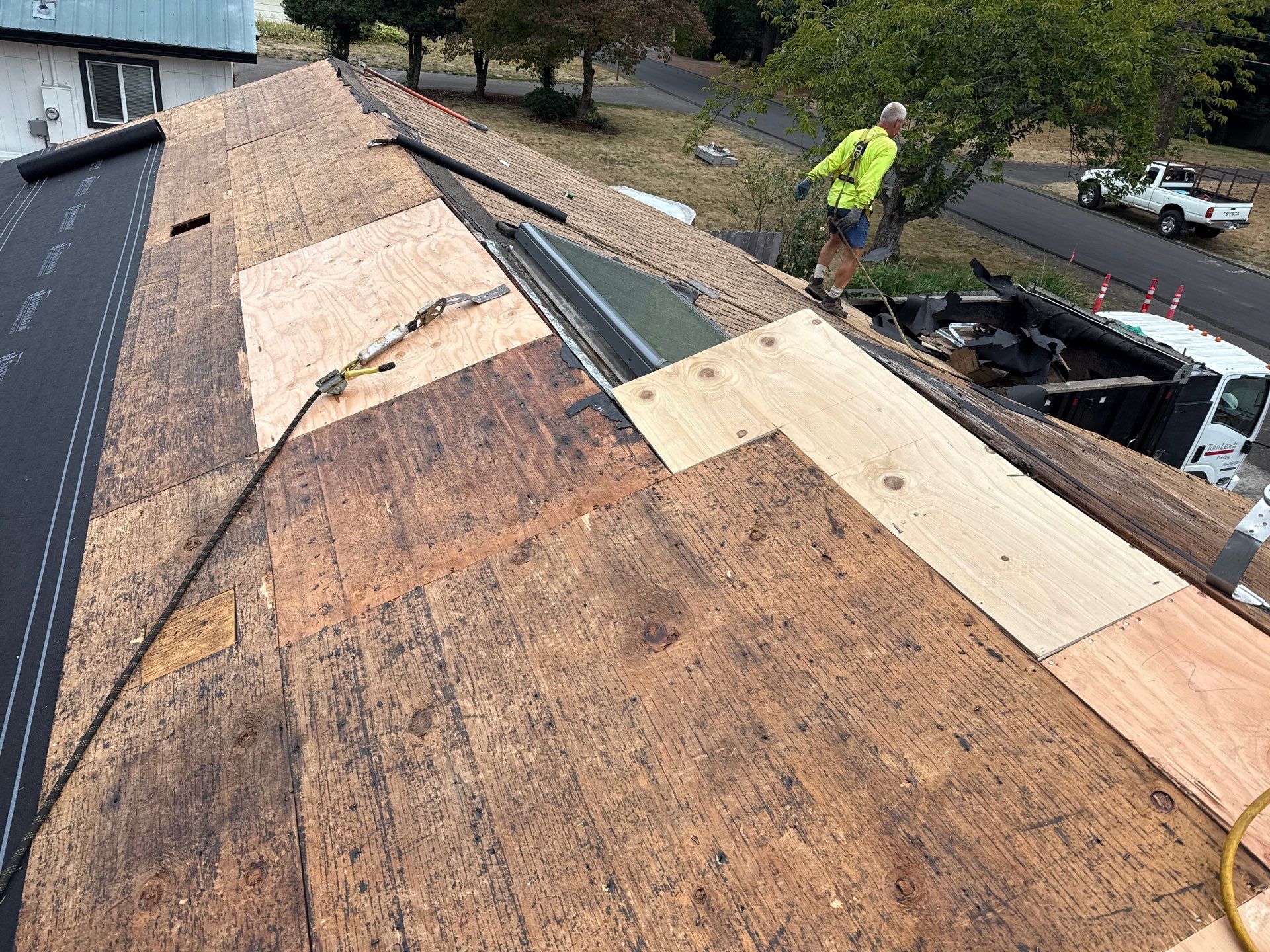 Project in Milwaukie by Tom Leach Roofing
