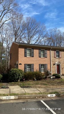 Springfield: CertainTeed Landmark Pro Designer Shingles in Max Def Pewterwood