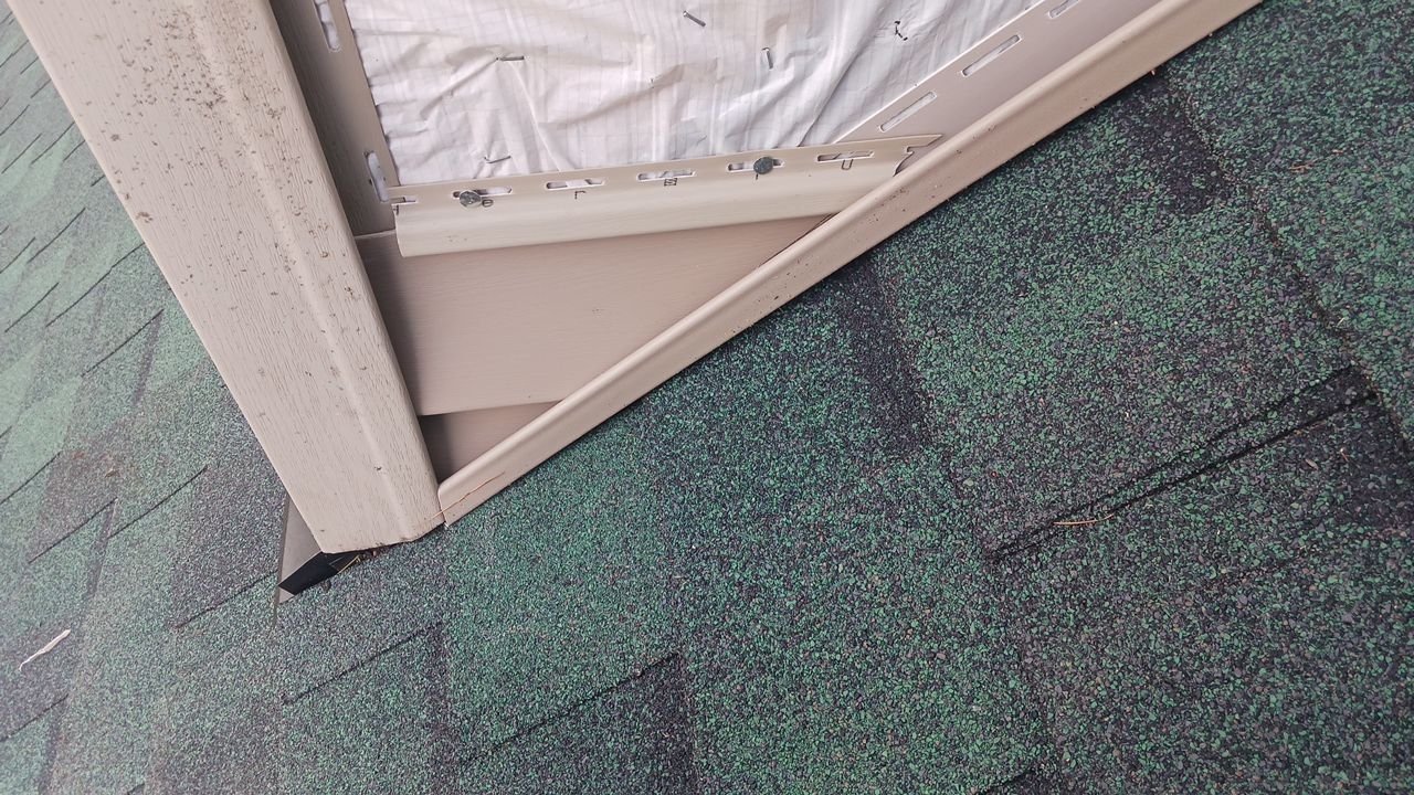 Roof Replacement using CertainTeed Landmark by 180 Contractors