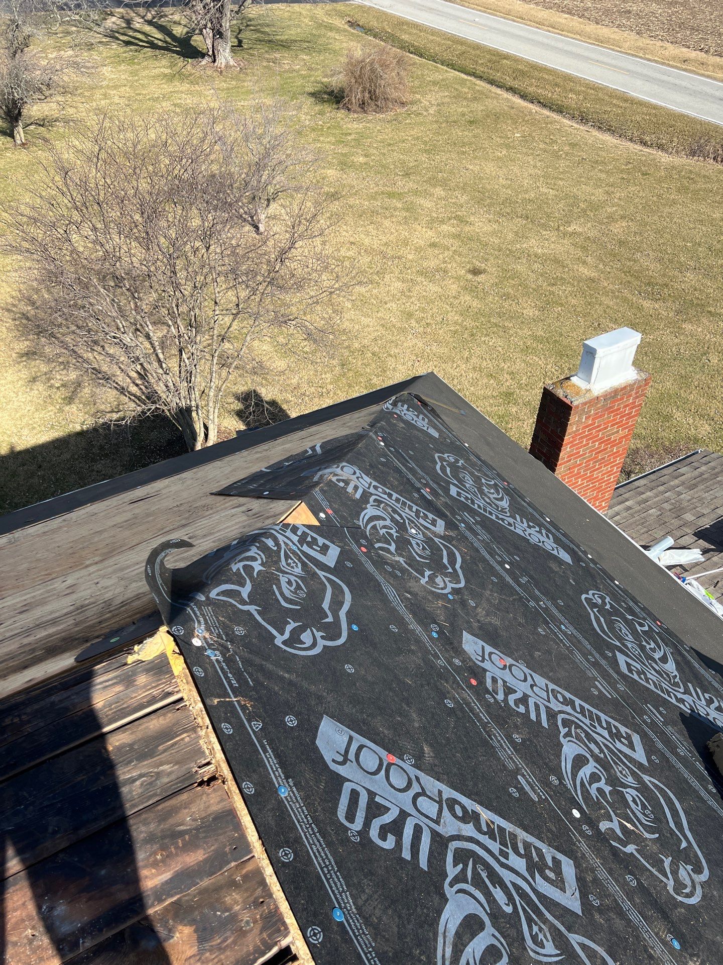 Residential Roofing Installation using Duration Series Shingles - Driftwood by RoofX 