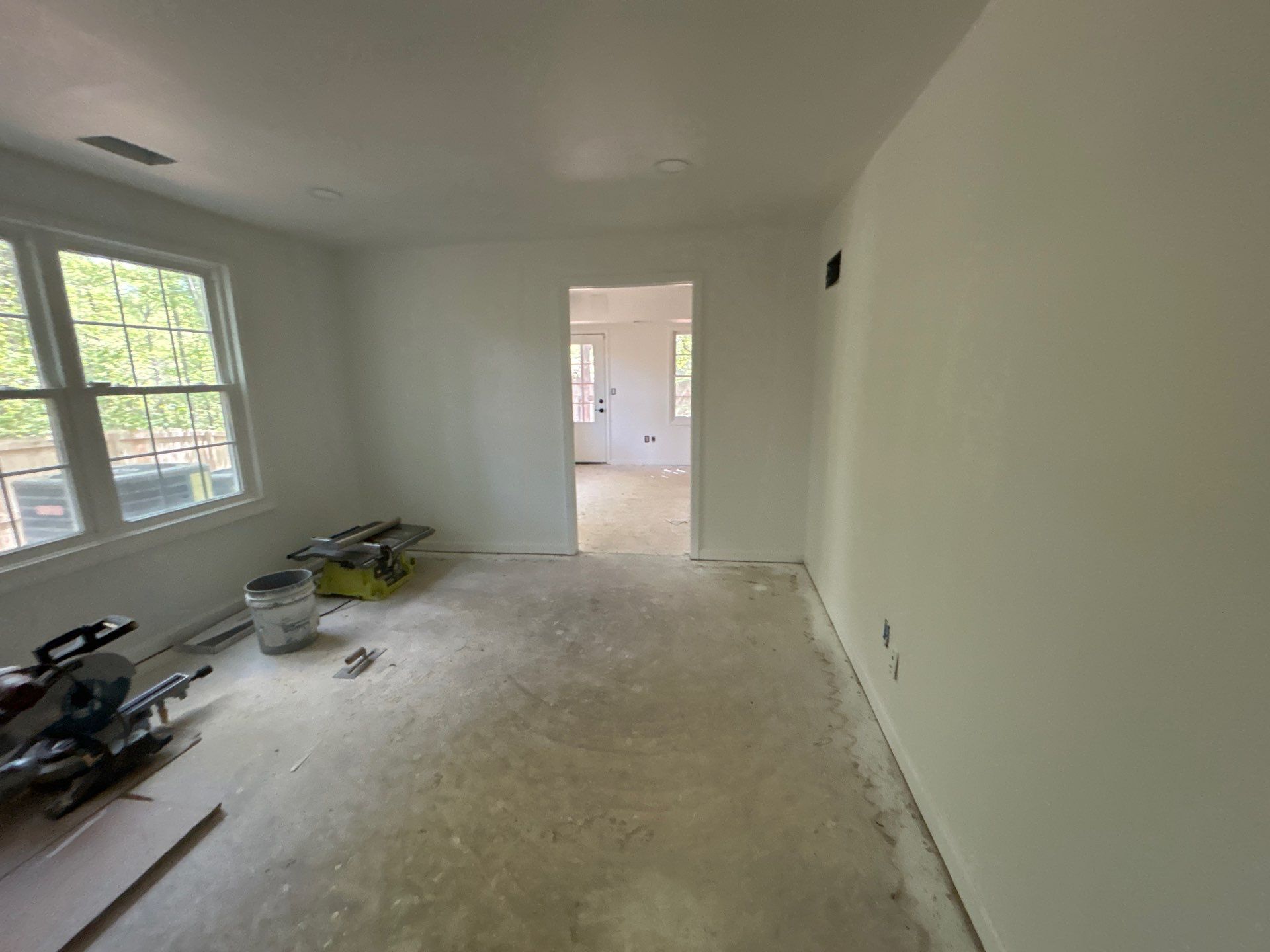 Whole-Home Renovation and Retaining Wall Restoration in Suwanee by RENOMAXIT, LLC