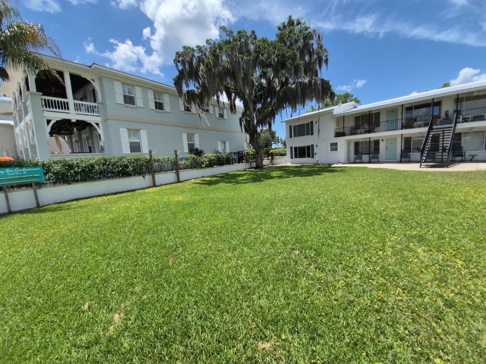 Exterior Building and Concrete Surface Cleaning in Crystal River by Infinite Exteriors LLC