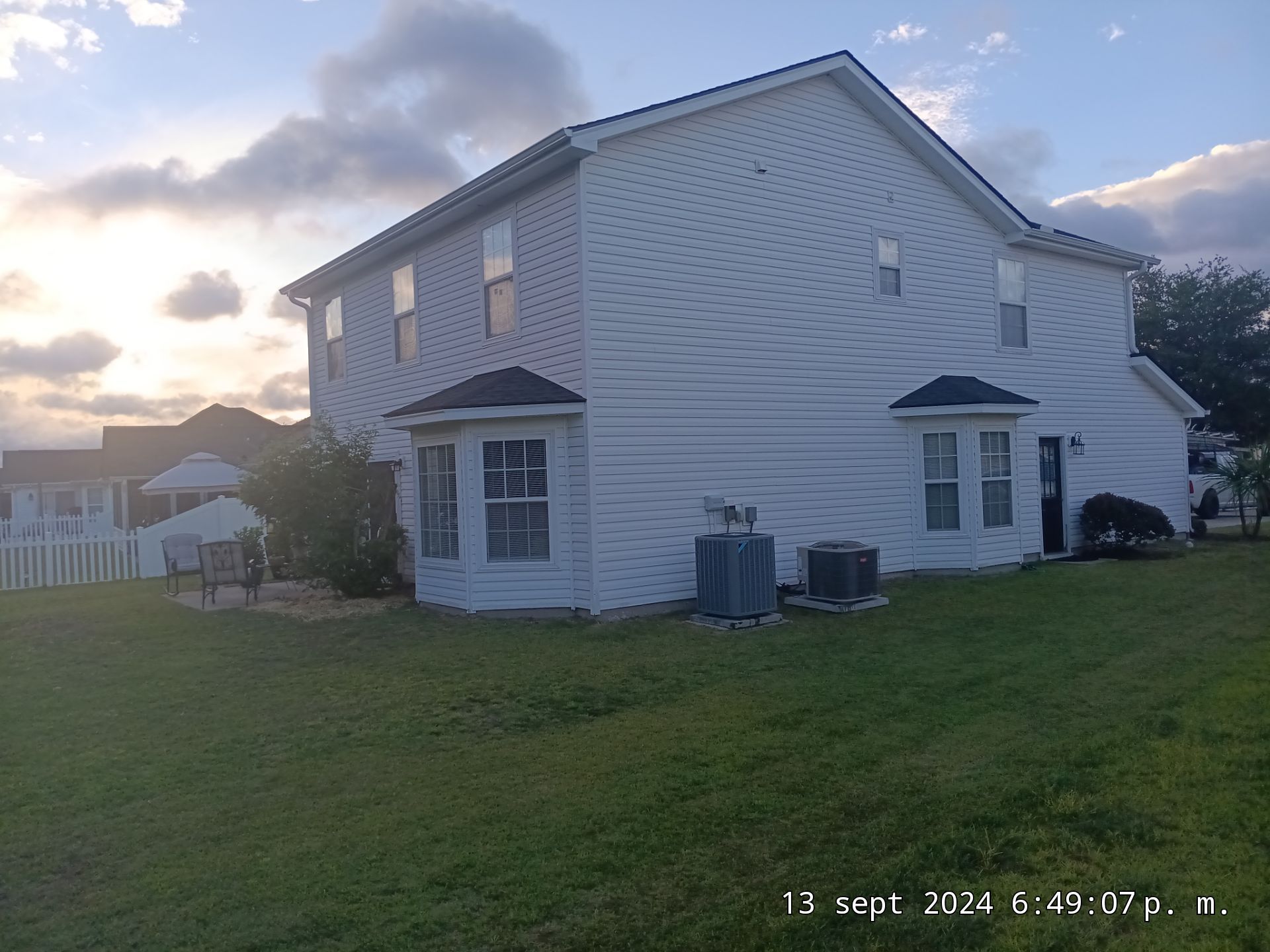 GAF HDZ - Charcoal by Linta Roofing Inc