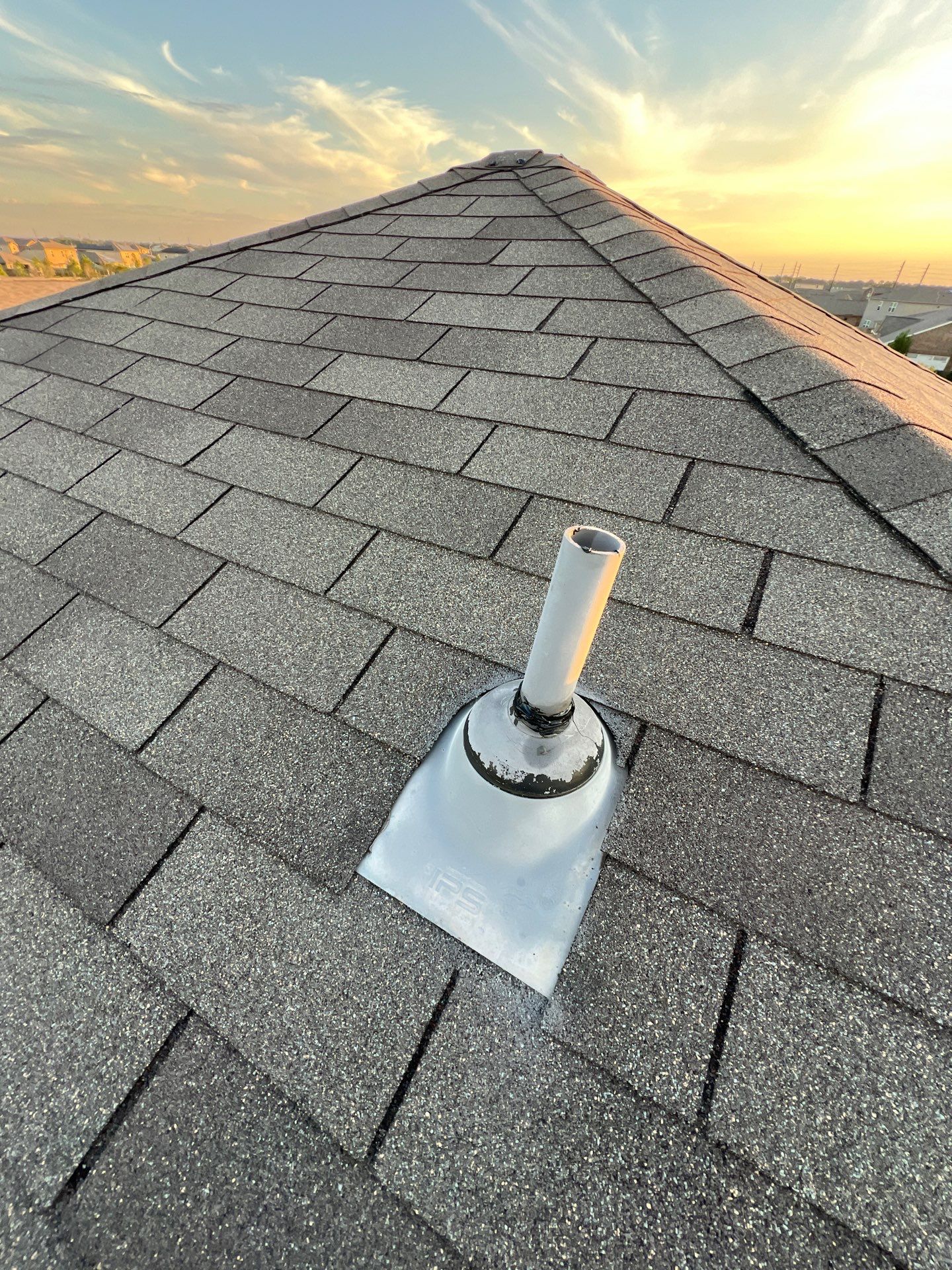 Hail Damage using Owen's Corning Duration (Lifetime) Shingles by Roof Repair Company