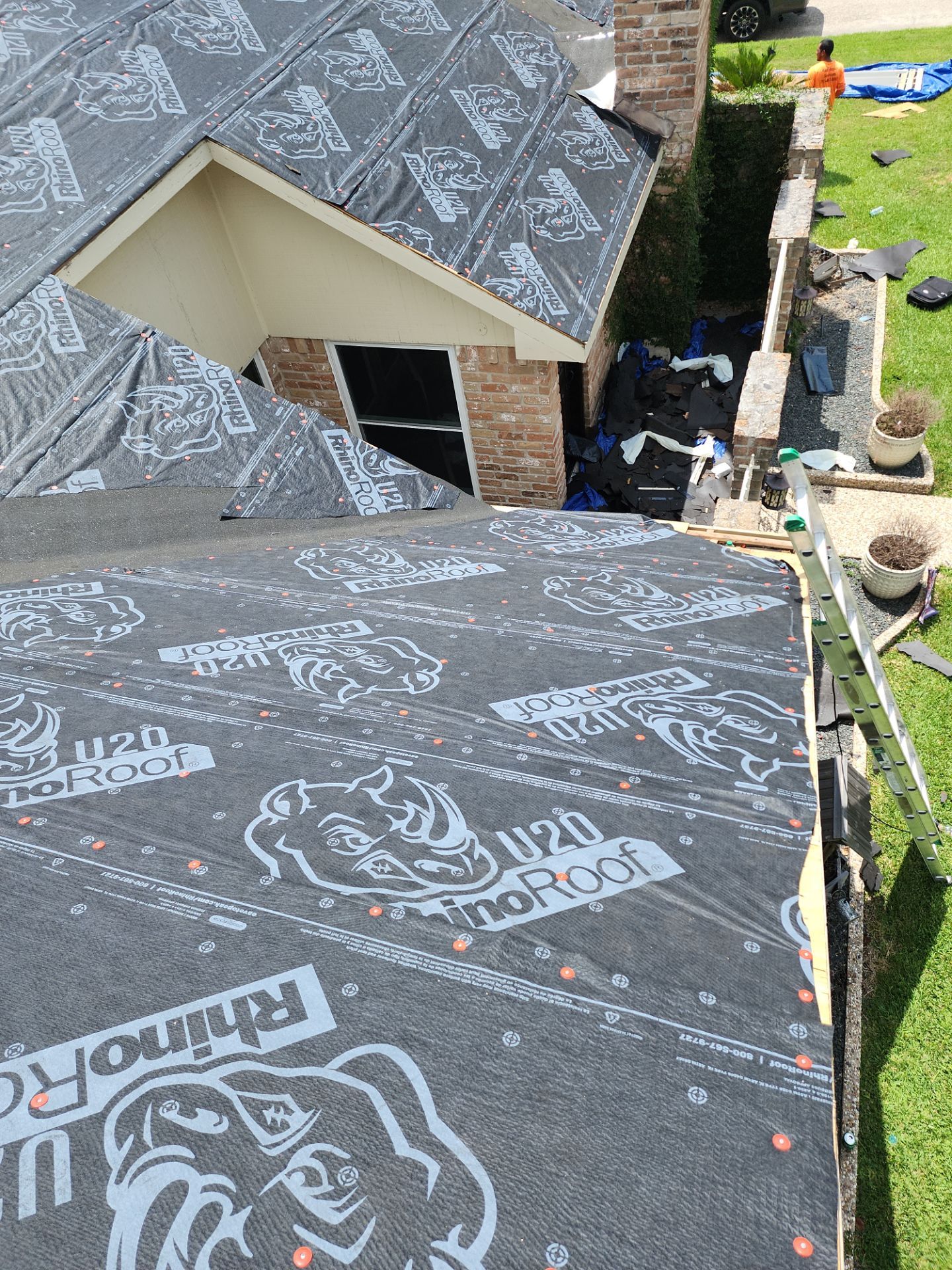 Residential Roofing Installation using Owen's Corning Duration (Lifetime) Shingles by Roof Repair Company