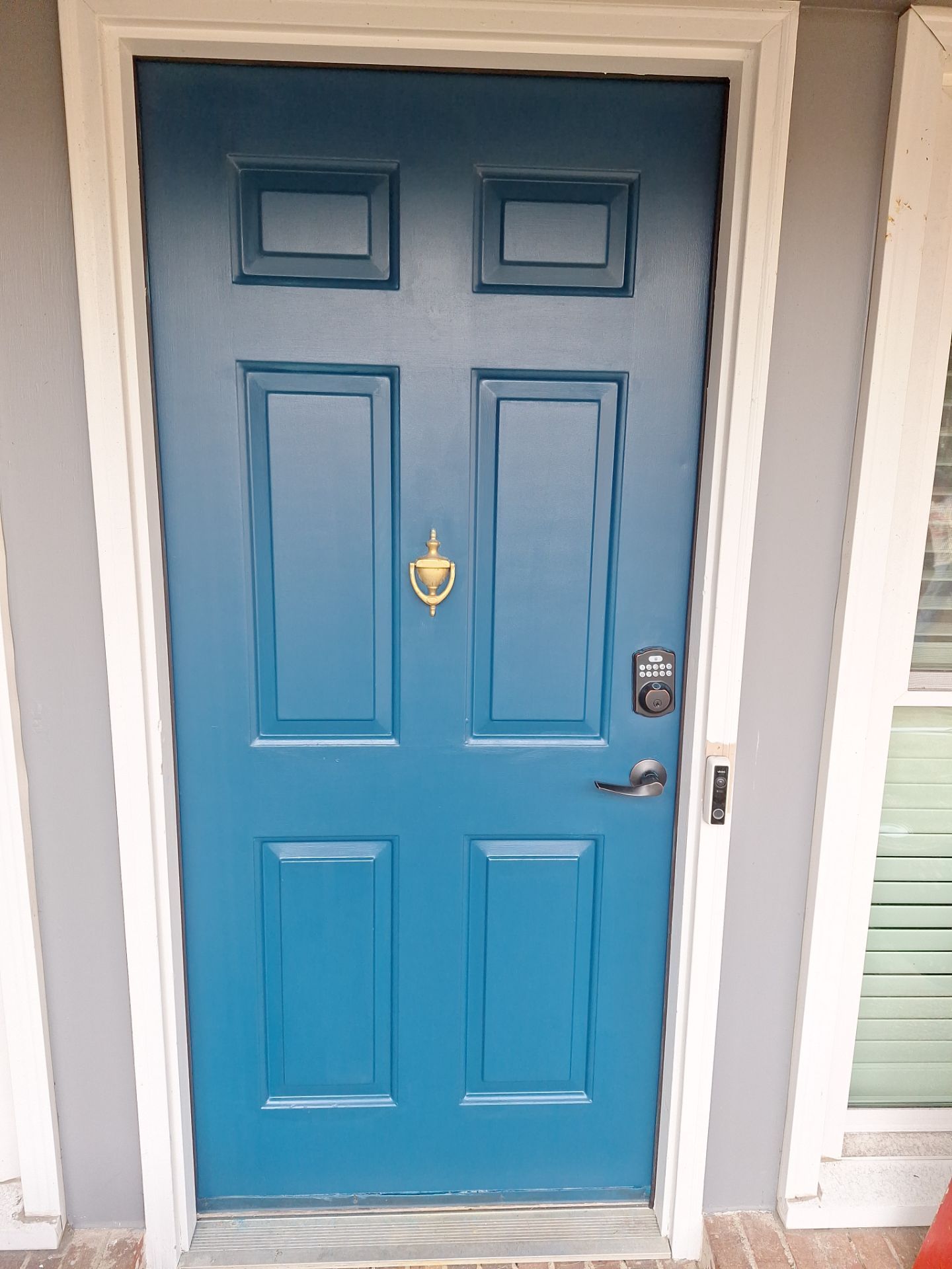 Residential Door Repair by iGreen Solutions