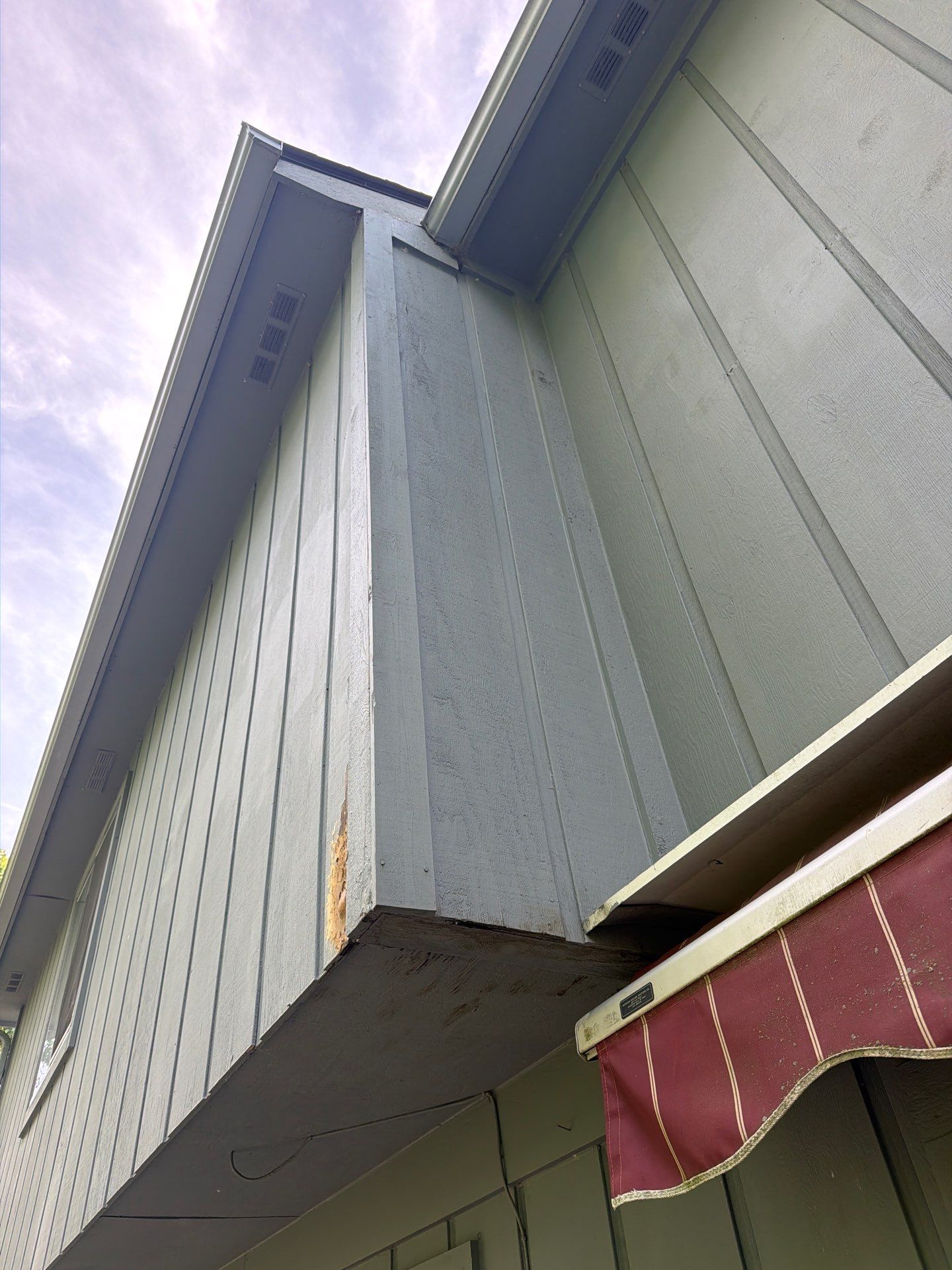 Roof Replacement using Owens Corning Tru Definitions by 180 Contractors