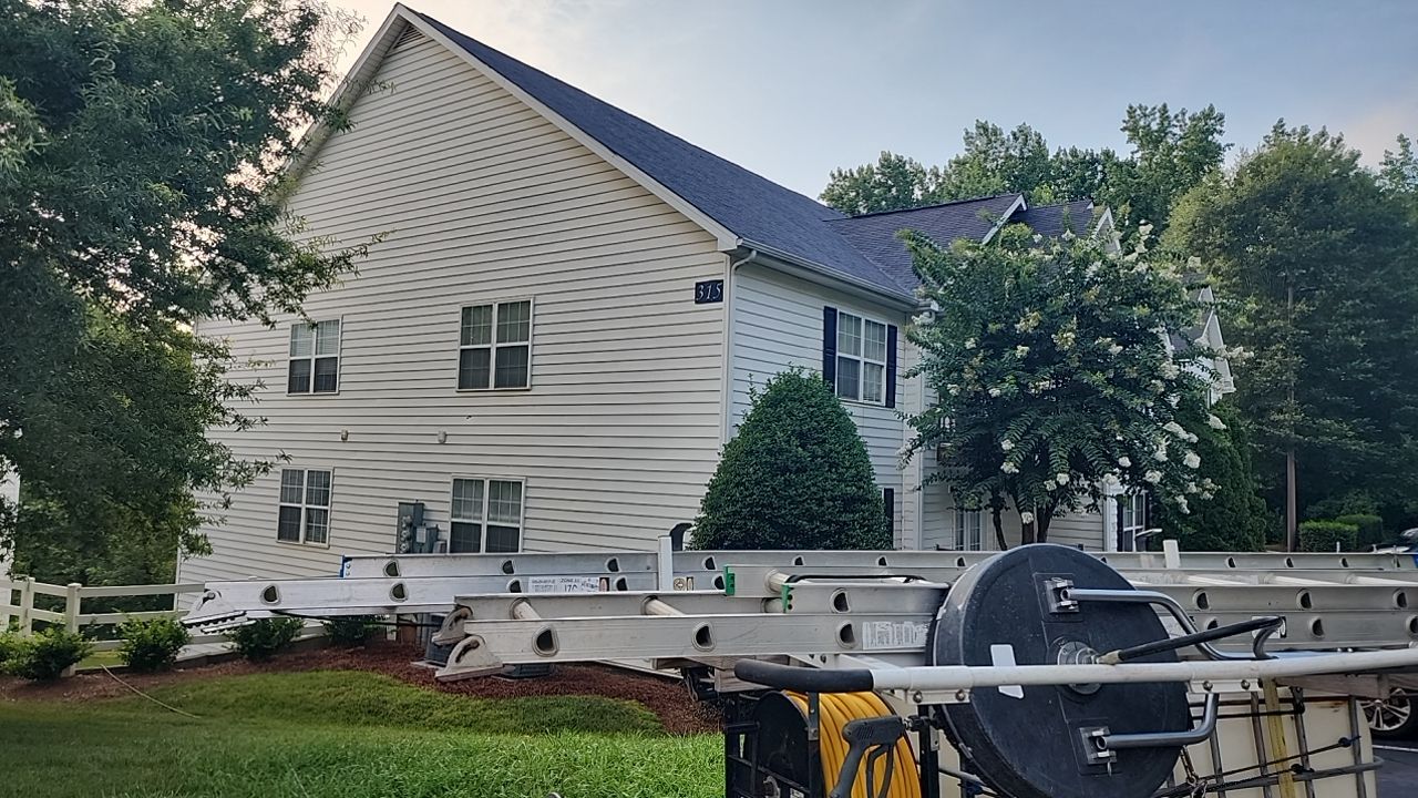 Appartment cleaning by Power Wash Masters LLC