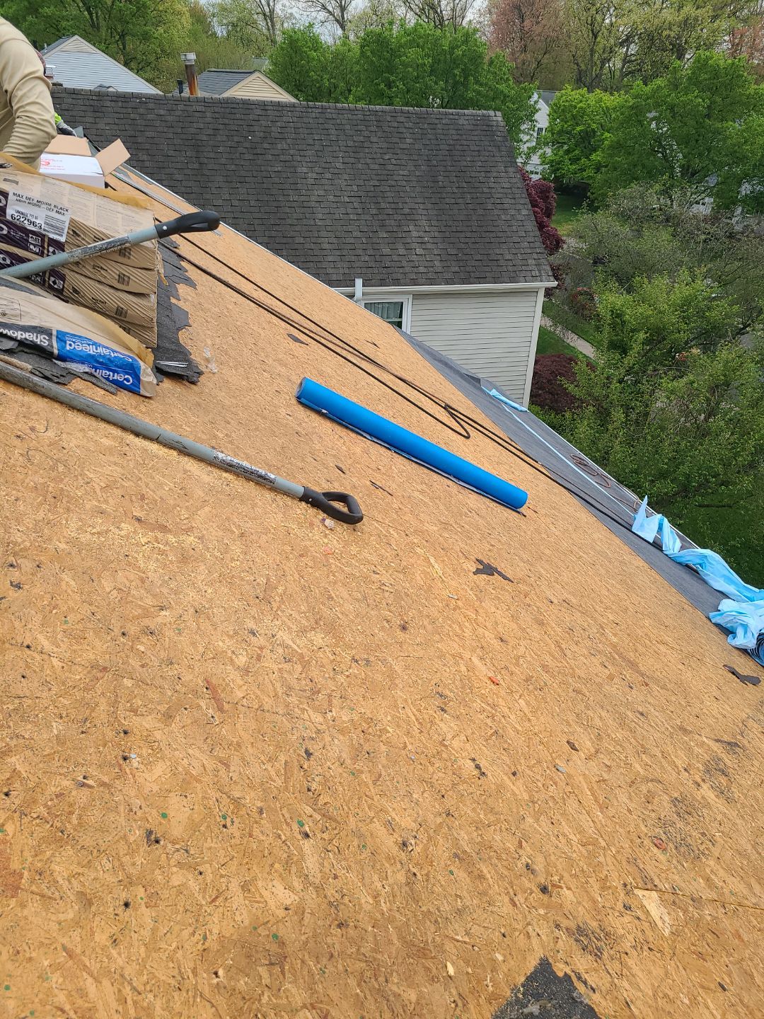 Vienna: CertainTeed Landmark Pro Designer Shingles in Max Def Moire Black by RM Banning, Inc.