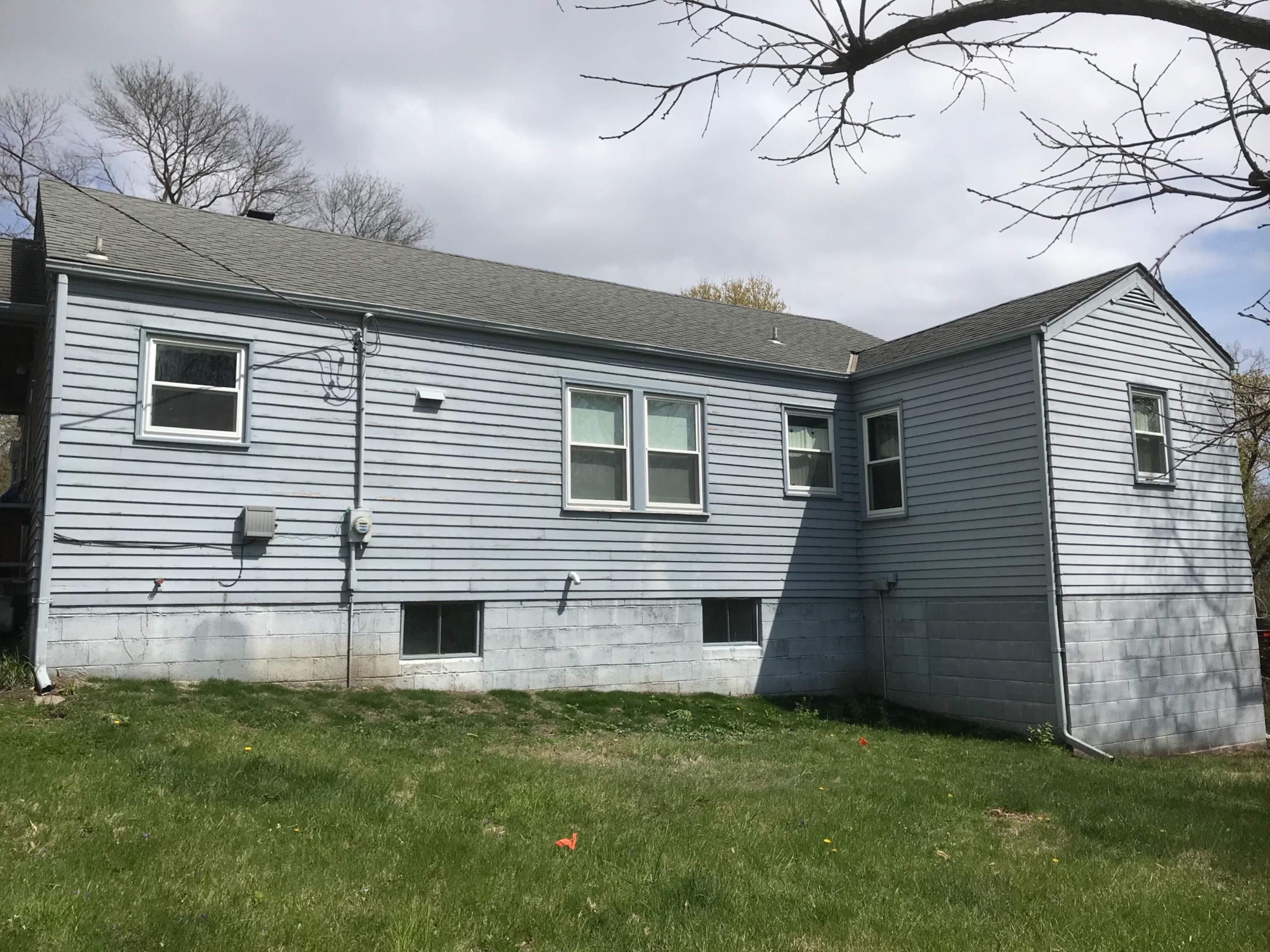 Siding Installation using Premium Point  by EEC  Windows, Siding & Roofing 