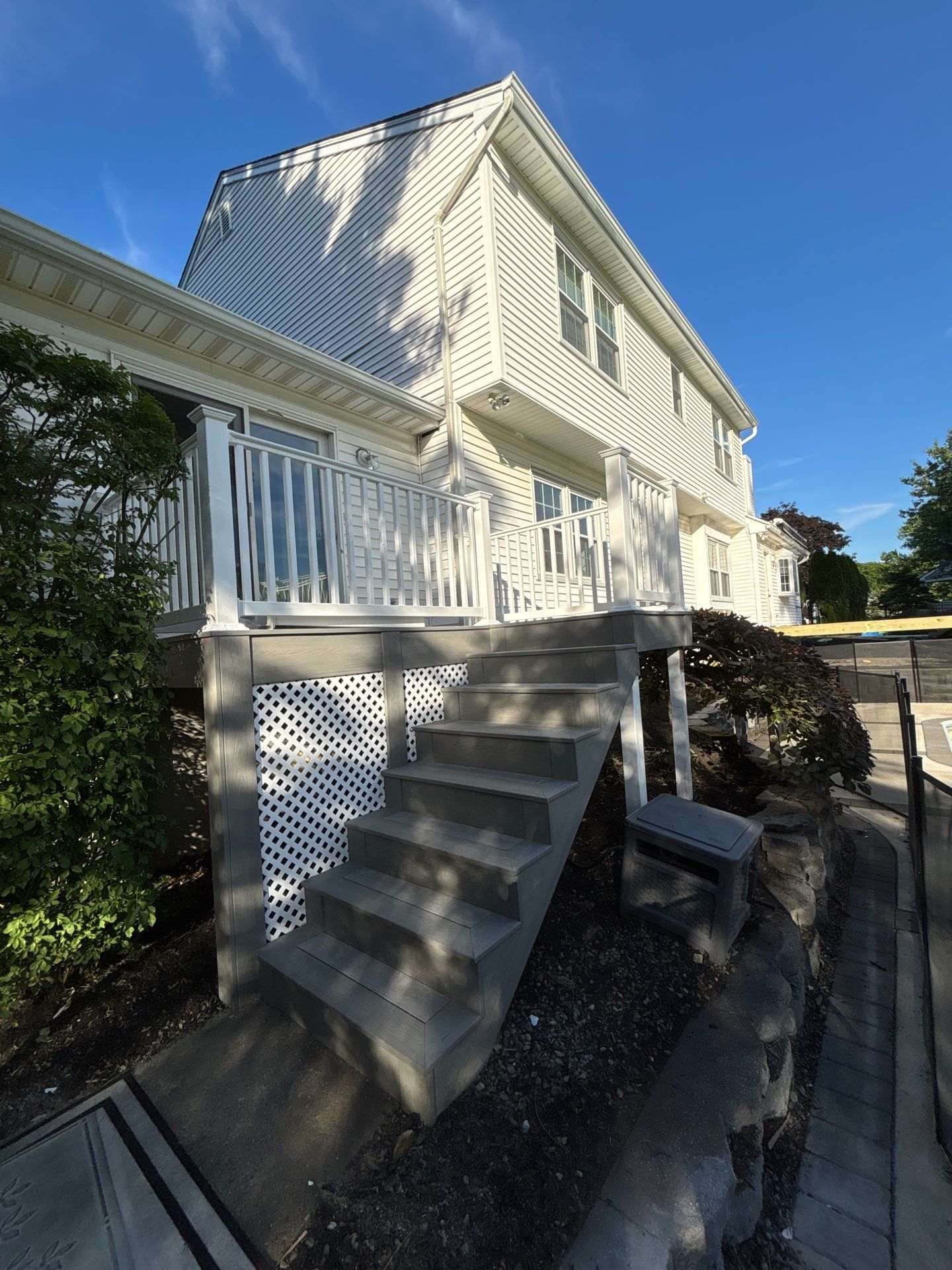 New Deck in Middletown Township, New Jersey by deck guardian