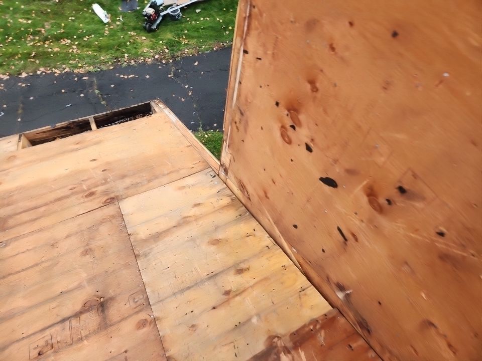 Residential Roofing Installation using Owens Corning TruDefinition Onyx Black by A Plus Exterior