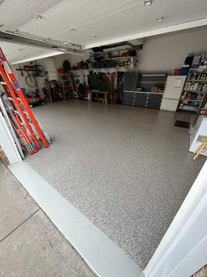 Creekbed Garage Bloomington