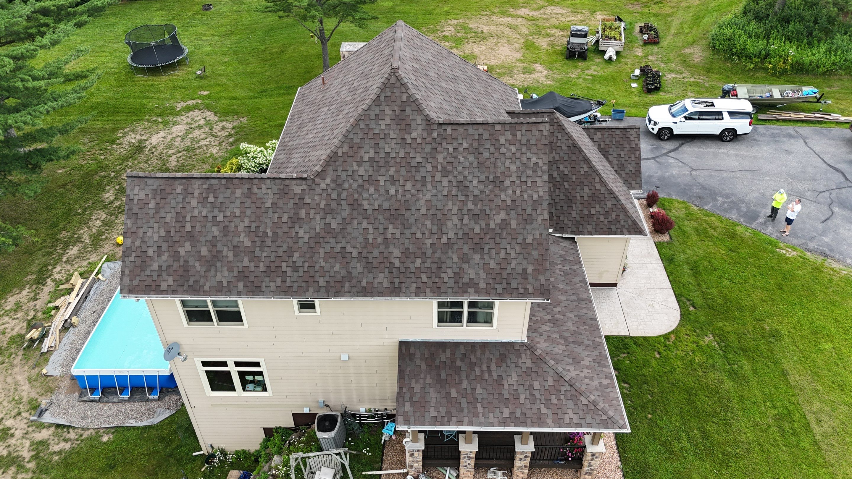 Windsor Designer Shingles  by Rhino Roofing LLC