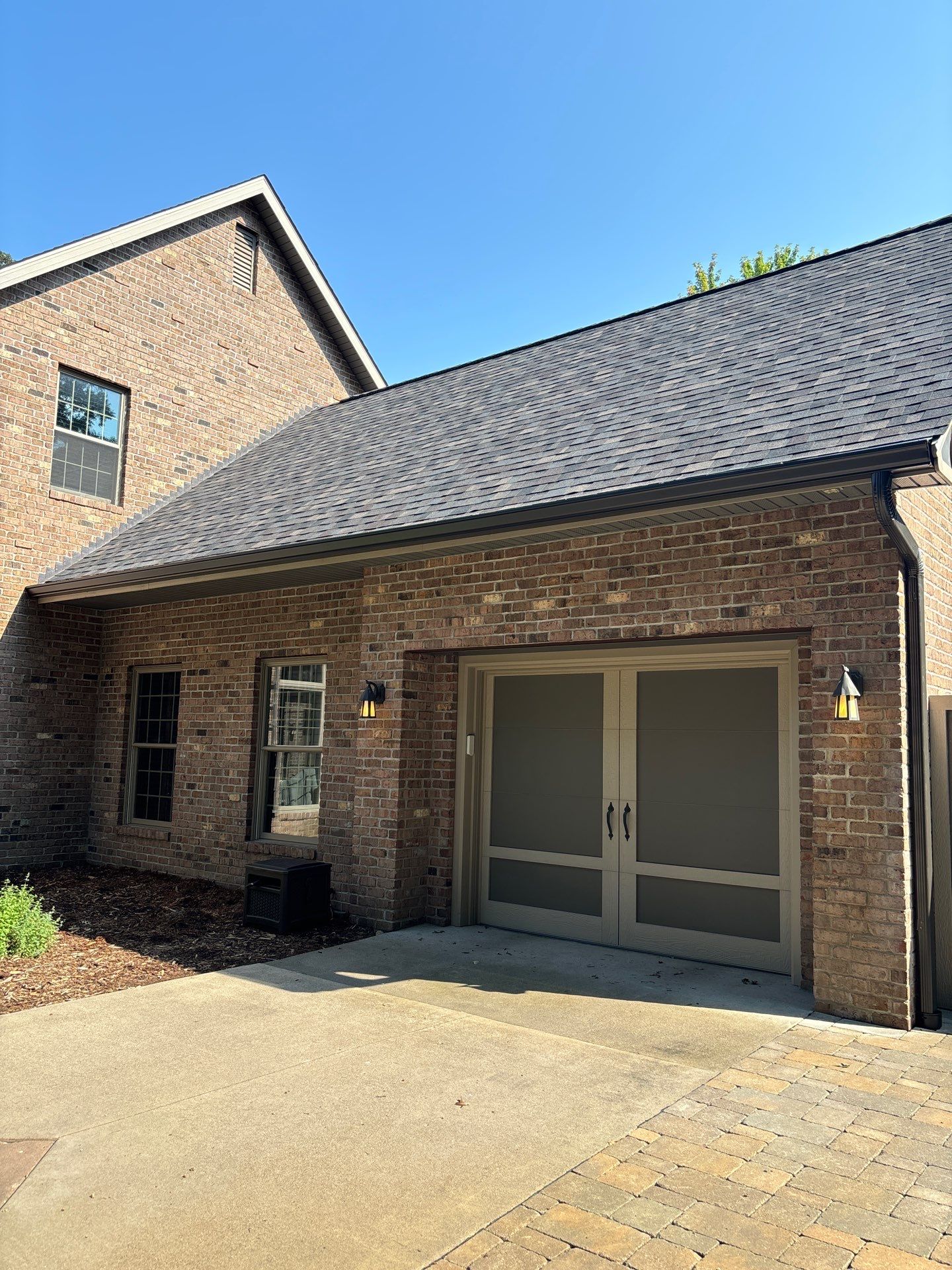 6” Bronze Seamless Gutters Installed in Sartell, MN by Next Level Seamless Gutters / Exteriors Inc.