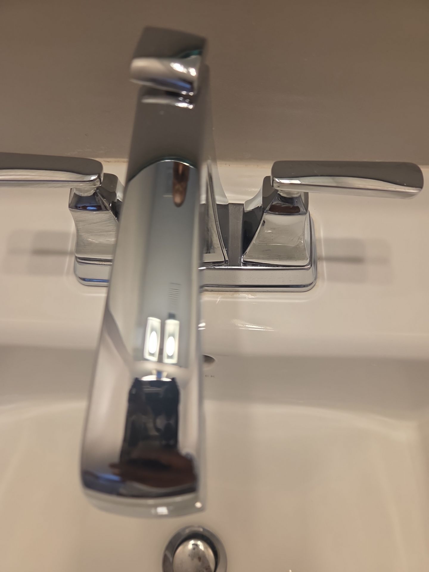 Move‑In Clean Newport News, VA by Viewtifully Clean LLC