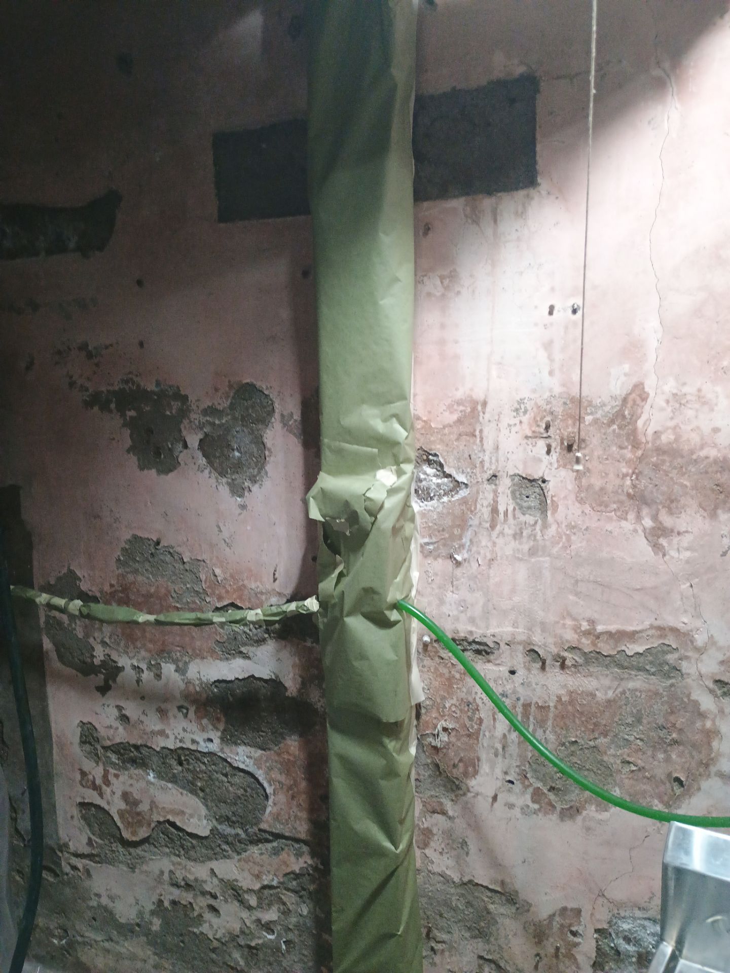 'Tis the Season for Parging by Waterproofing Northeast