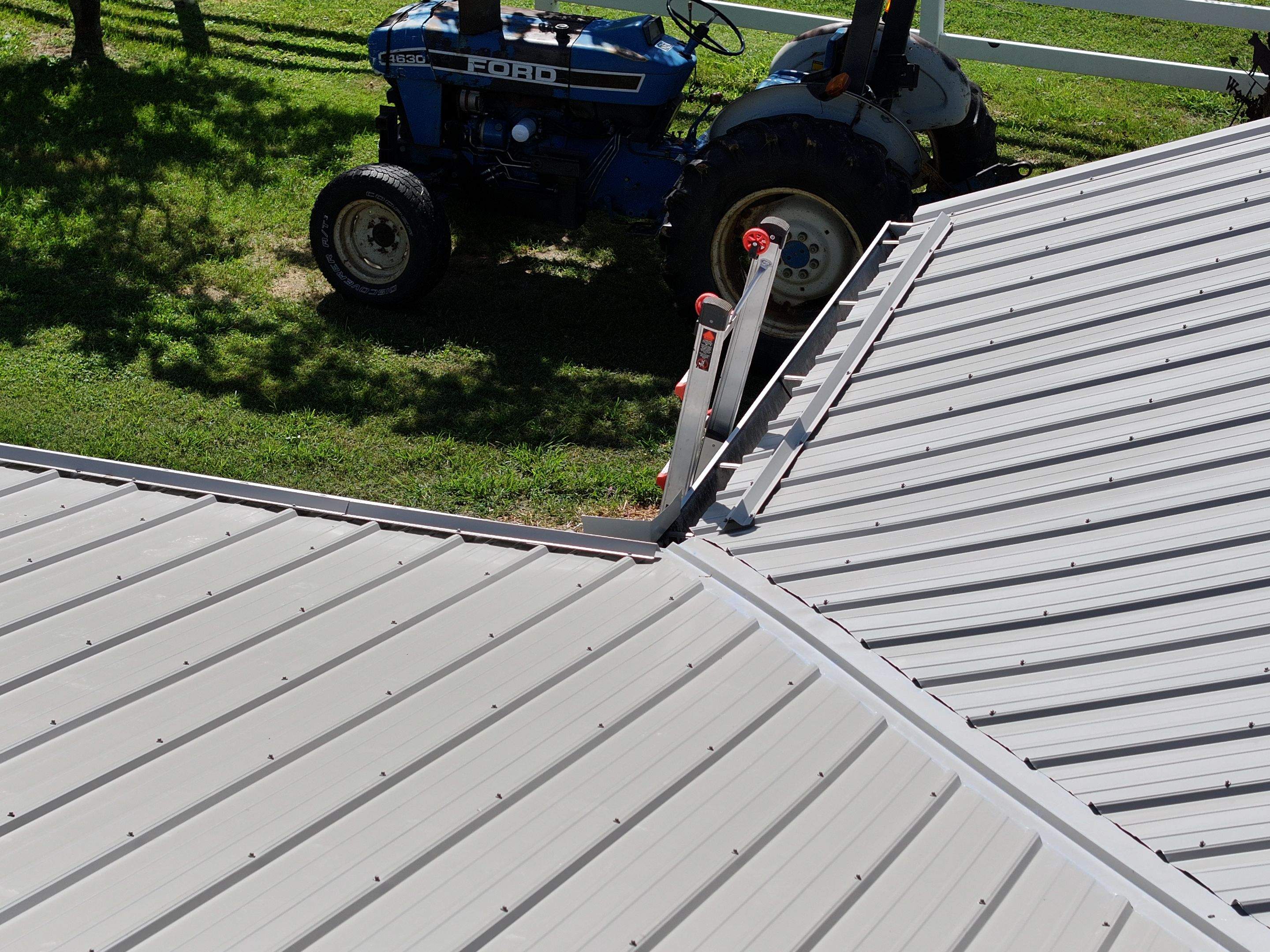 Kyte Residence by Omnia Roofing