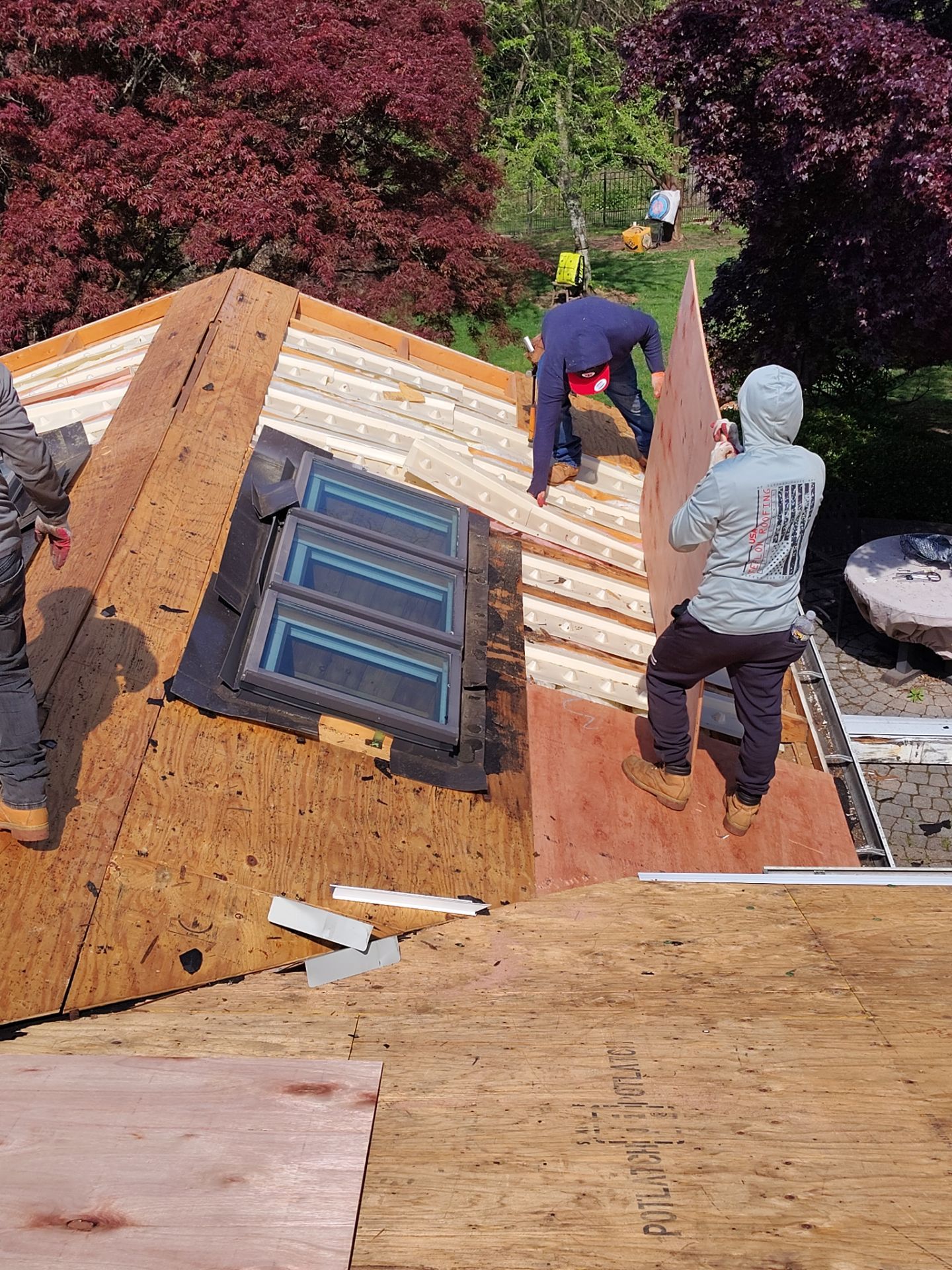 Residential Roofing Installation using Gaf Hdz Architectural Shingle by Teflon Roofing