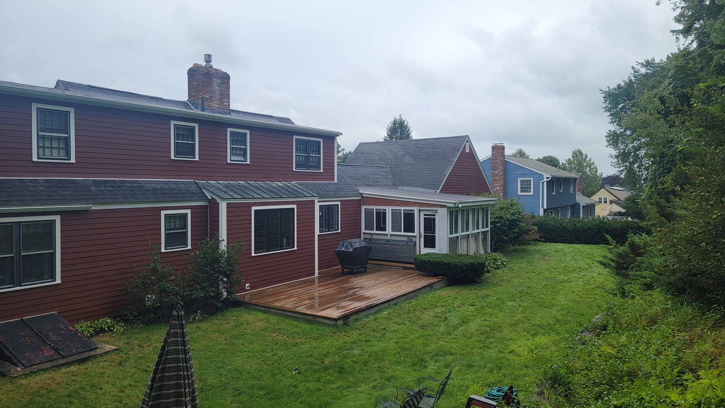 Siding Installation using James Hardie Countrylane red by UBrothers Construction