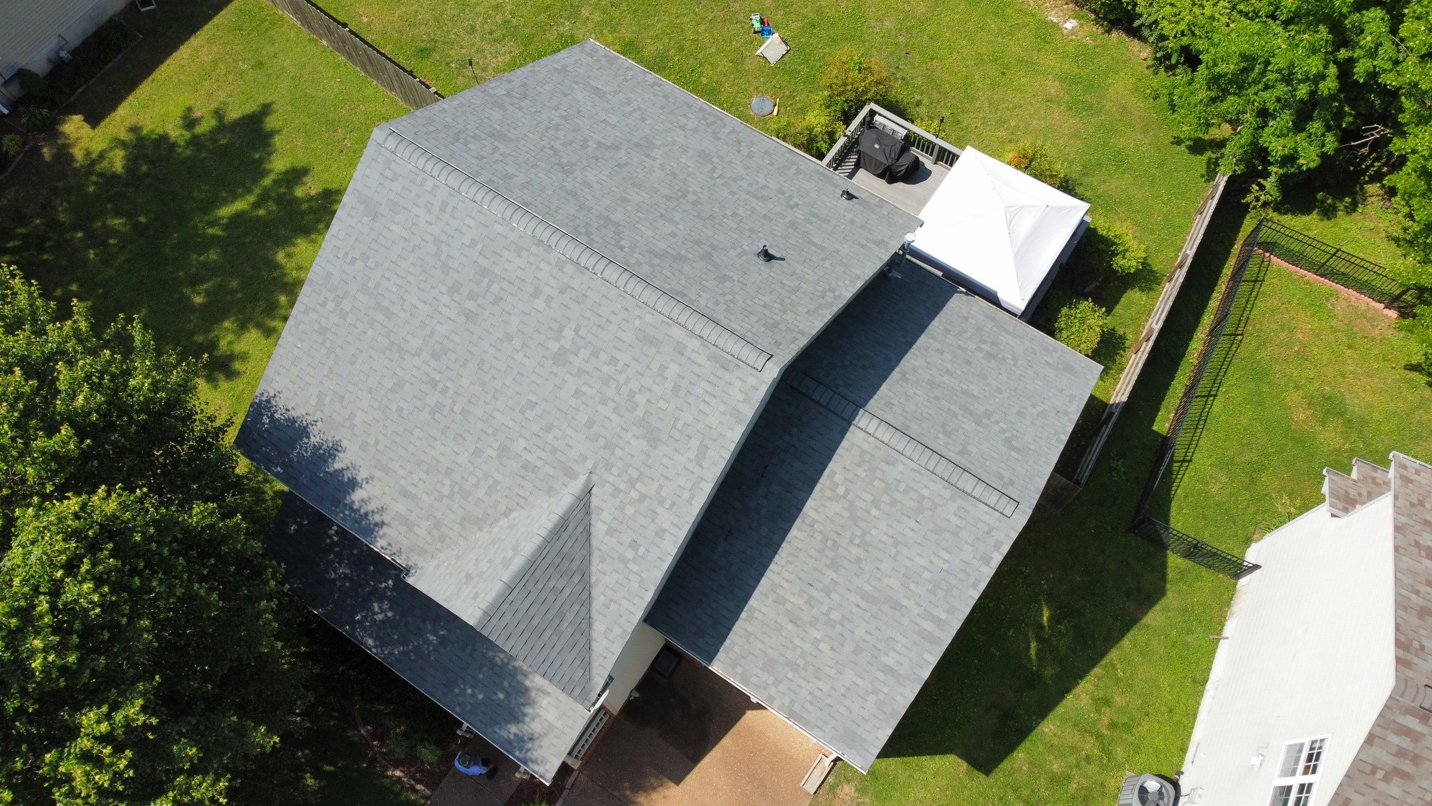 Residential Roofing Installation using Owens Corning Oakridge Roofing System by Undersun Roofing 
