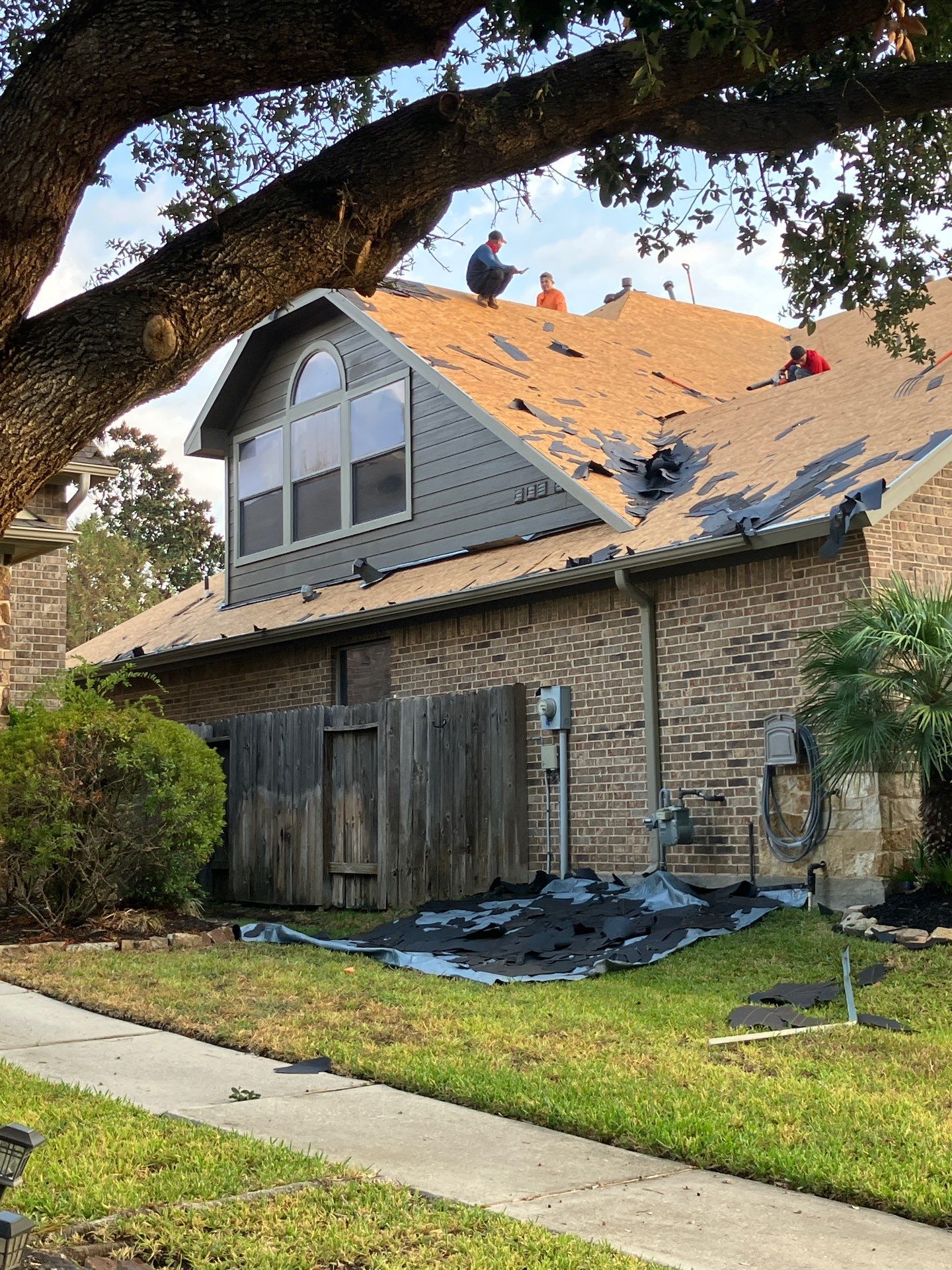 Project in Spring by Royal Crown Roofing 