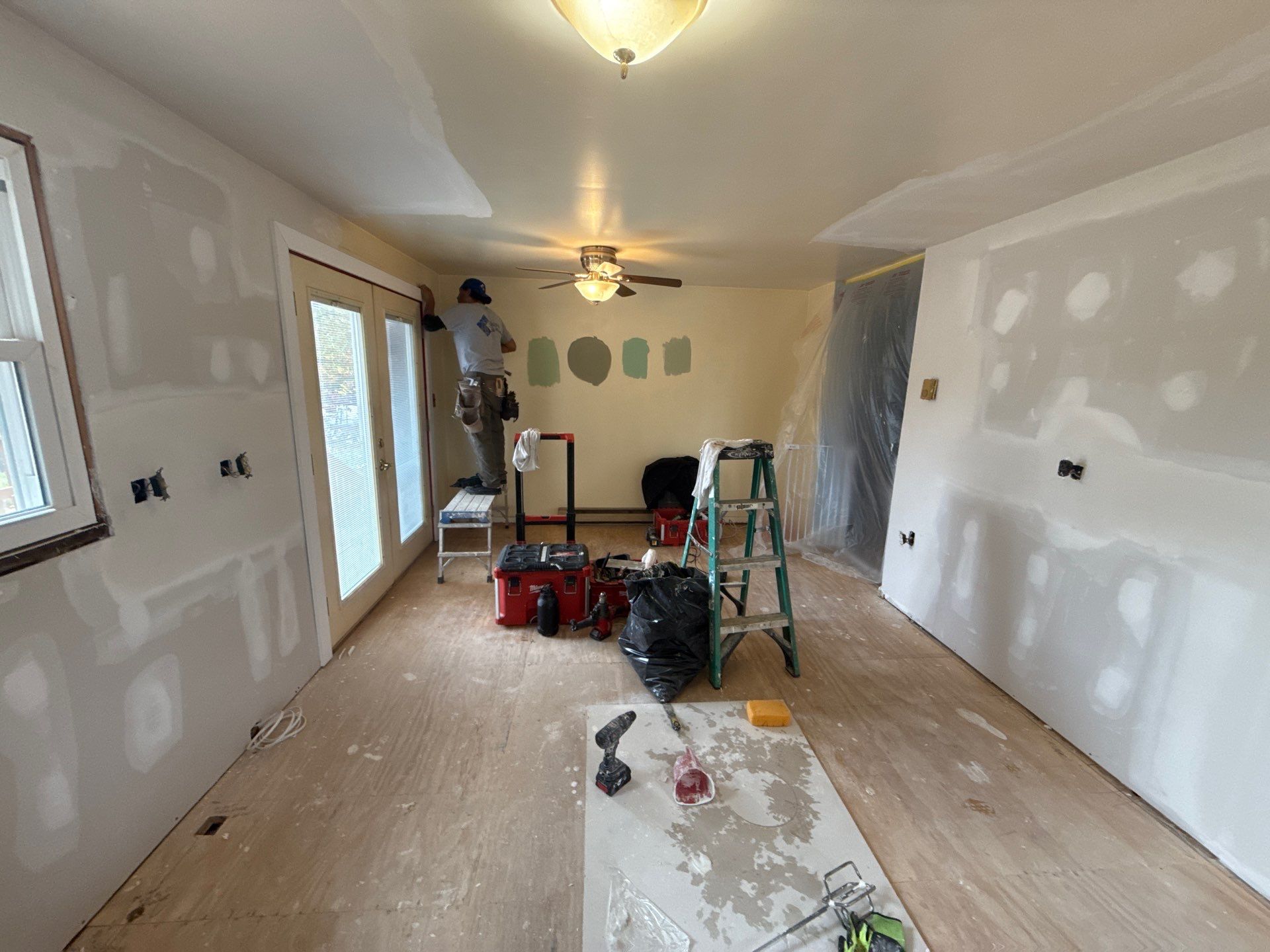 Angeline Kitchen by Integrity Tile and Home LLC