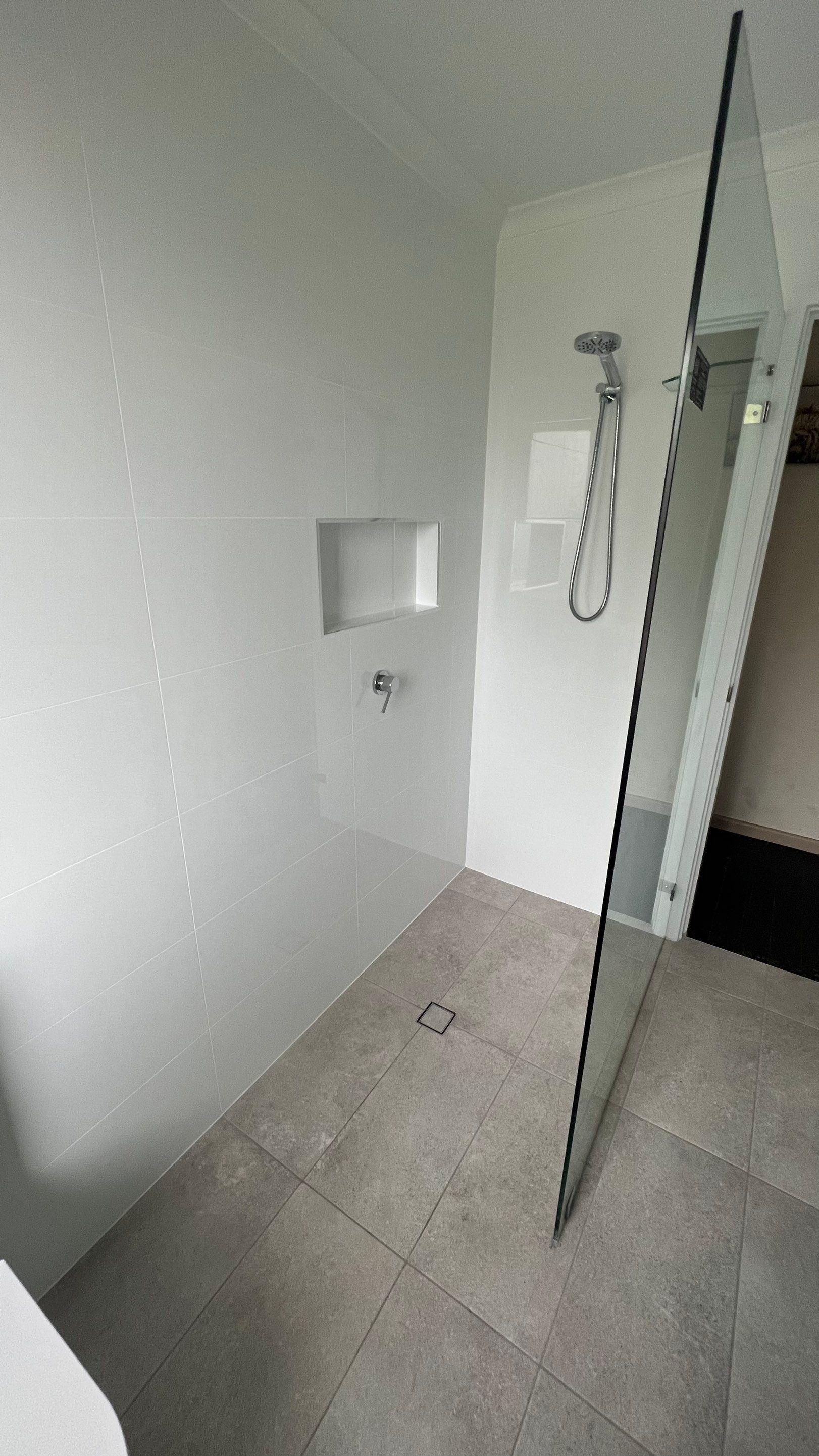 Bathroom, Toilet & Laundry Renovation by Re-seal Bathrooms