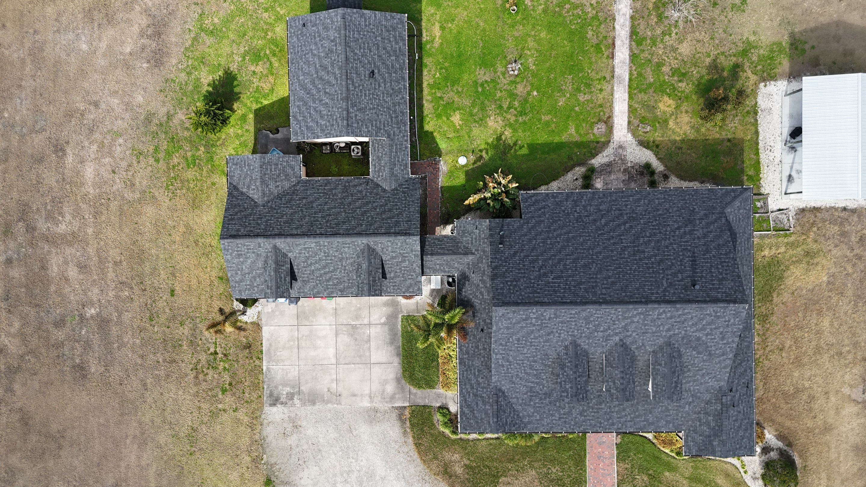 Roof Replacement in Lithia, FL by Shingle Masters Roofing