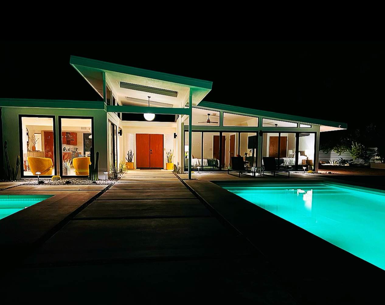 Palm Springs Midcentury Modern Home by One Stop Source