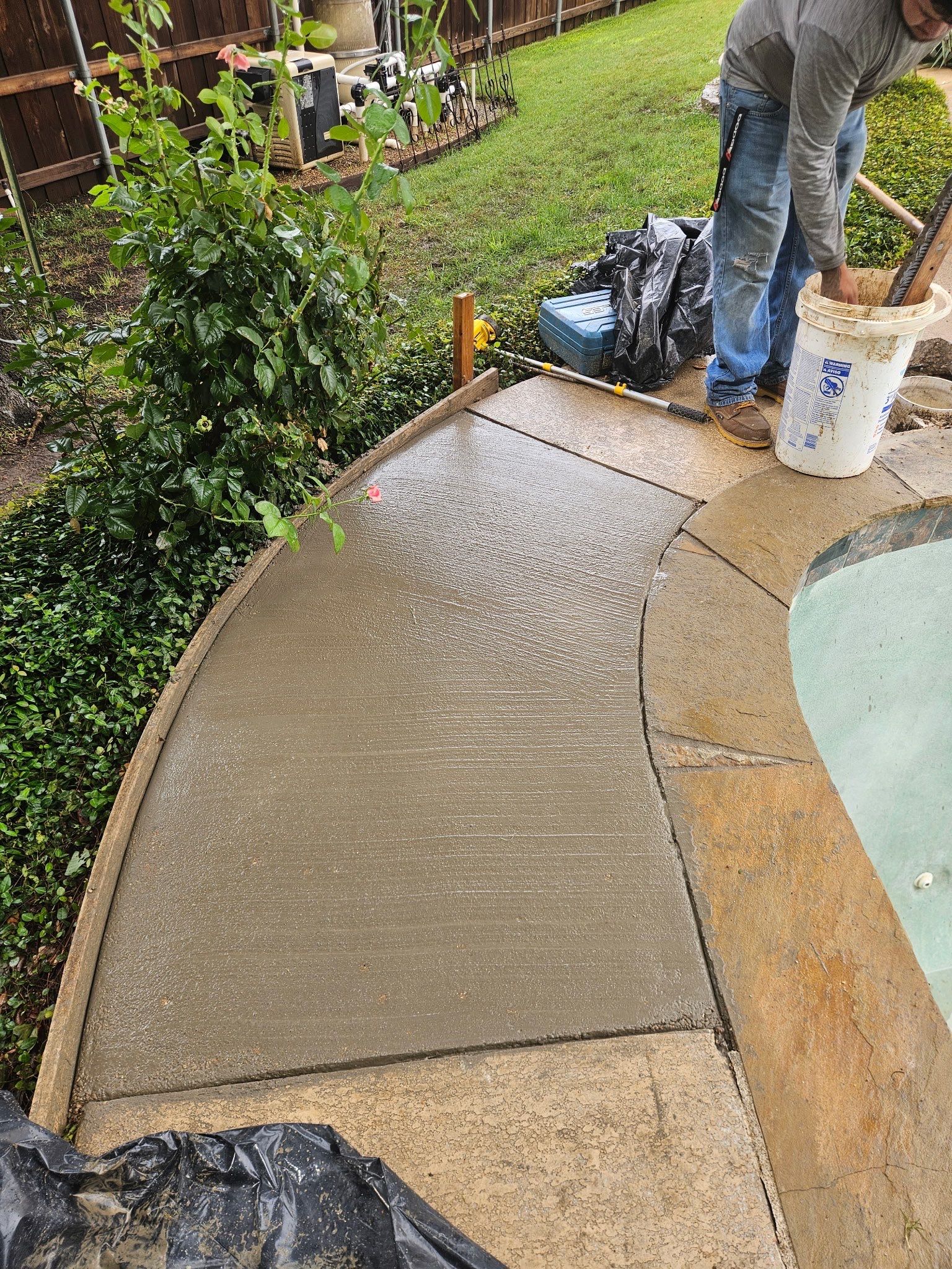 Grand Prairie Remodel by Sink or Swim Pools
