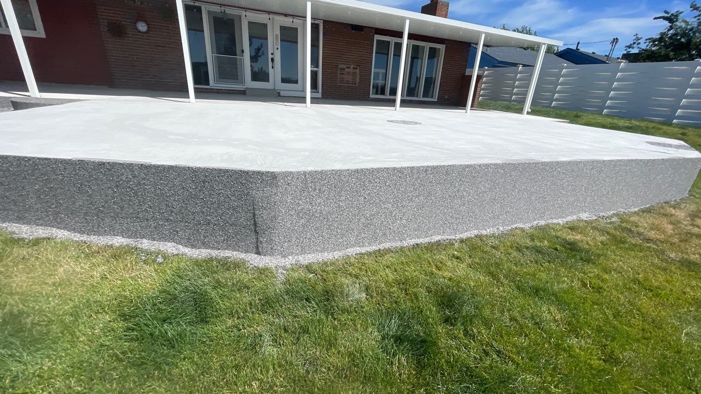 Patio Transformation using Echo 1/4" Chip by Croc Coatings, LLC