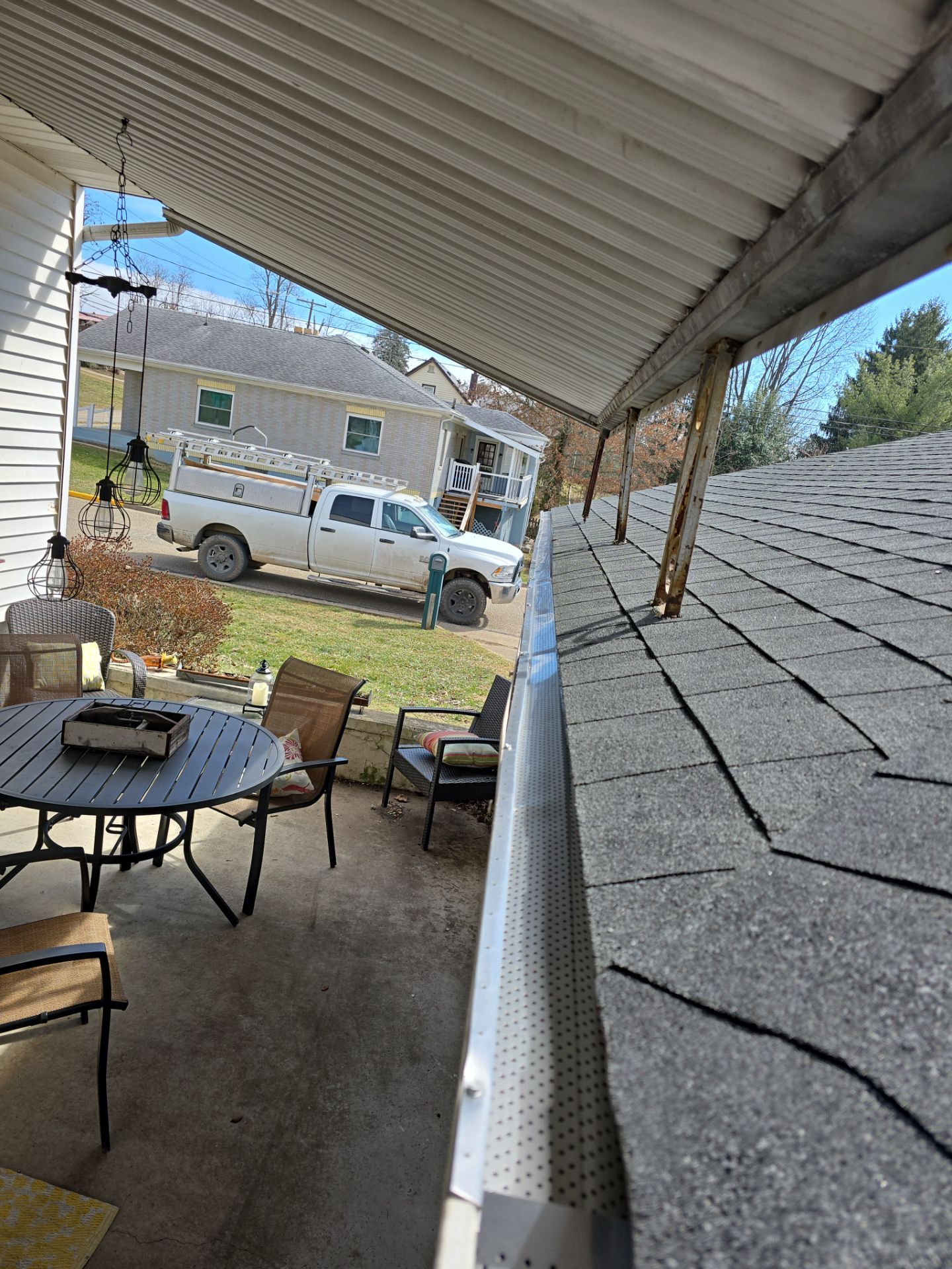 Residential Roofing Installation using GAF Timberline HDZ Charcoal by Rainstoppers Roofing