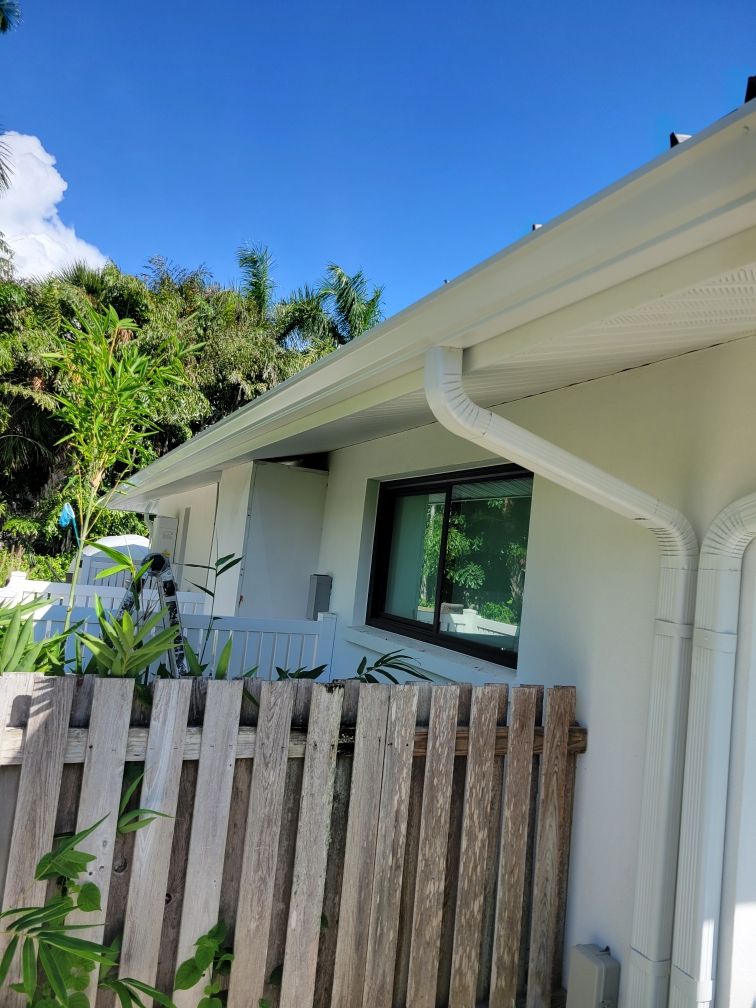 Gutter Guard Installation in Sarasota FL by Gutter Professors