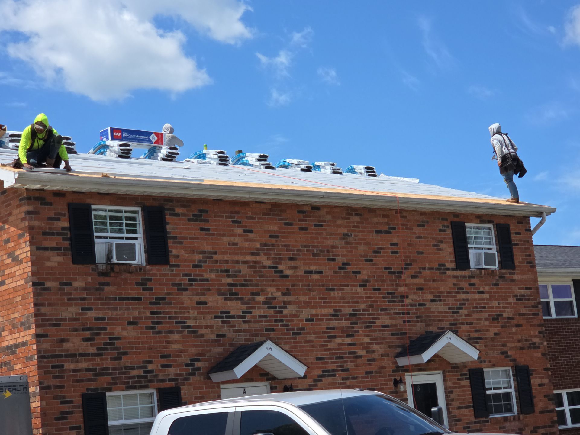 Professional Asphalt Shingle Roof Replacement in Flatwoods, KY by Mr. Roofer